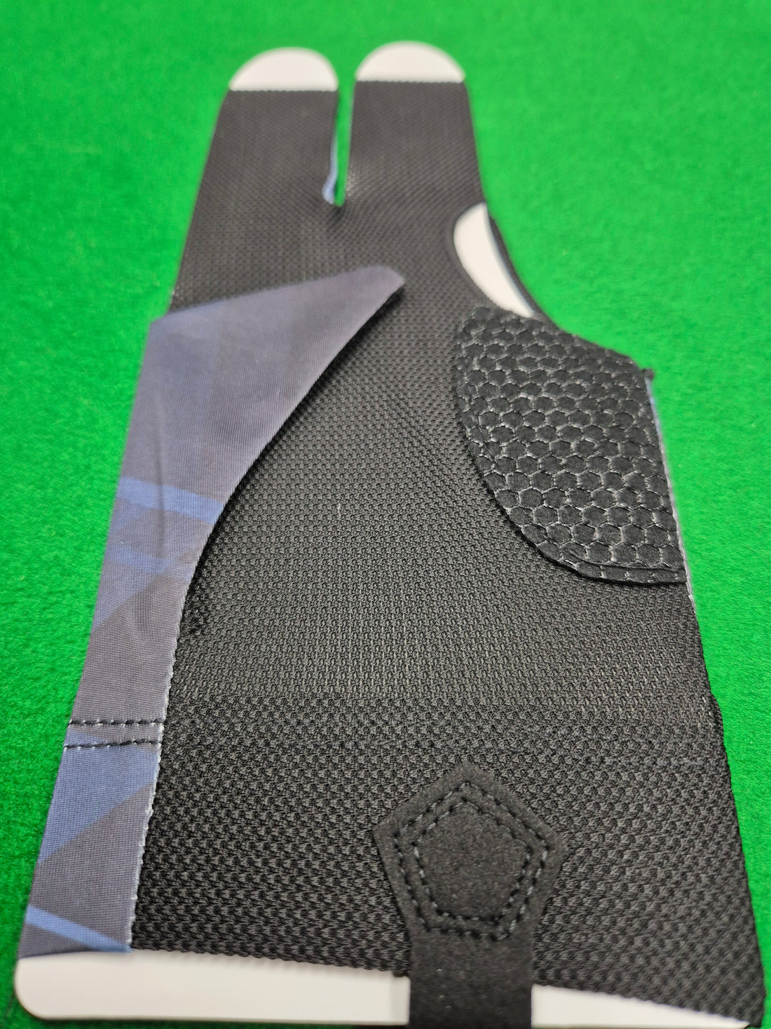 Left Hand Pool Glove