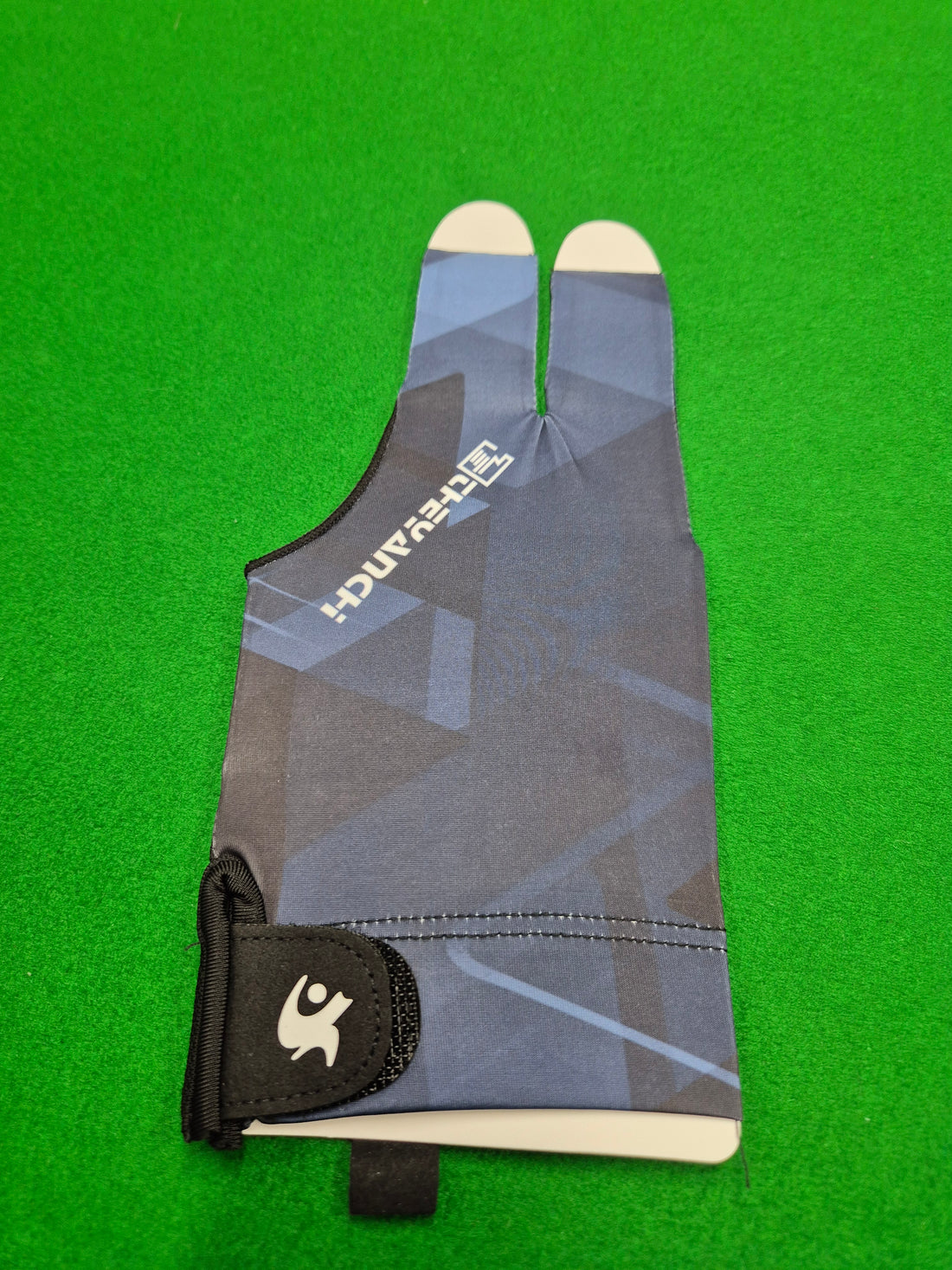 Left Hand Pool Glove