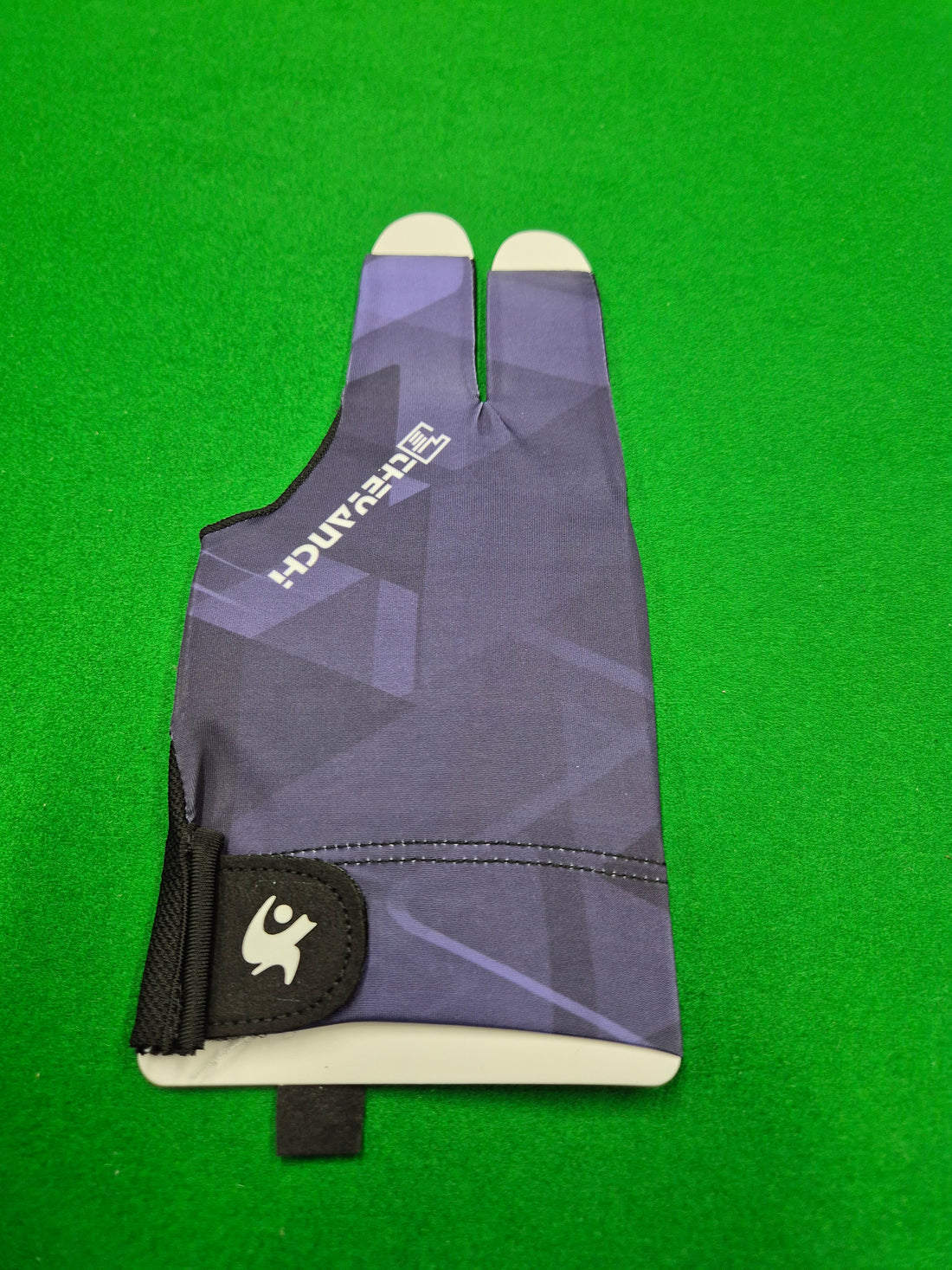 Left Hand Pool Glove