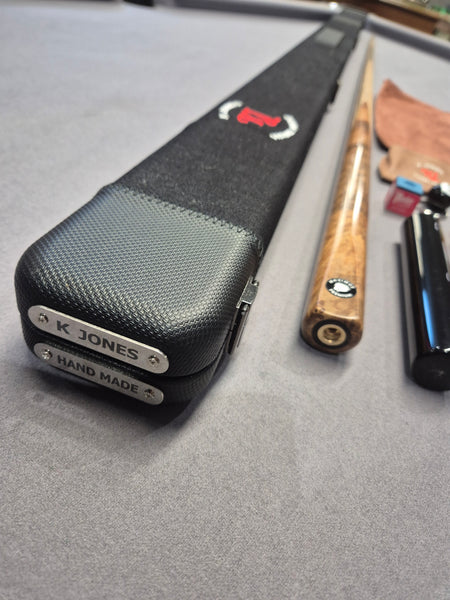 Maximus Premium Cue & Case Set with Accessories