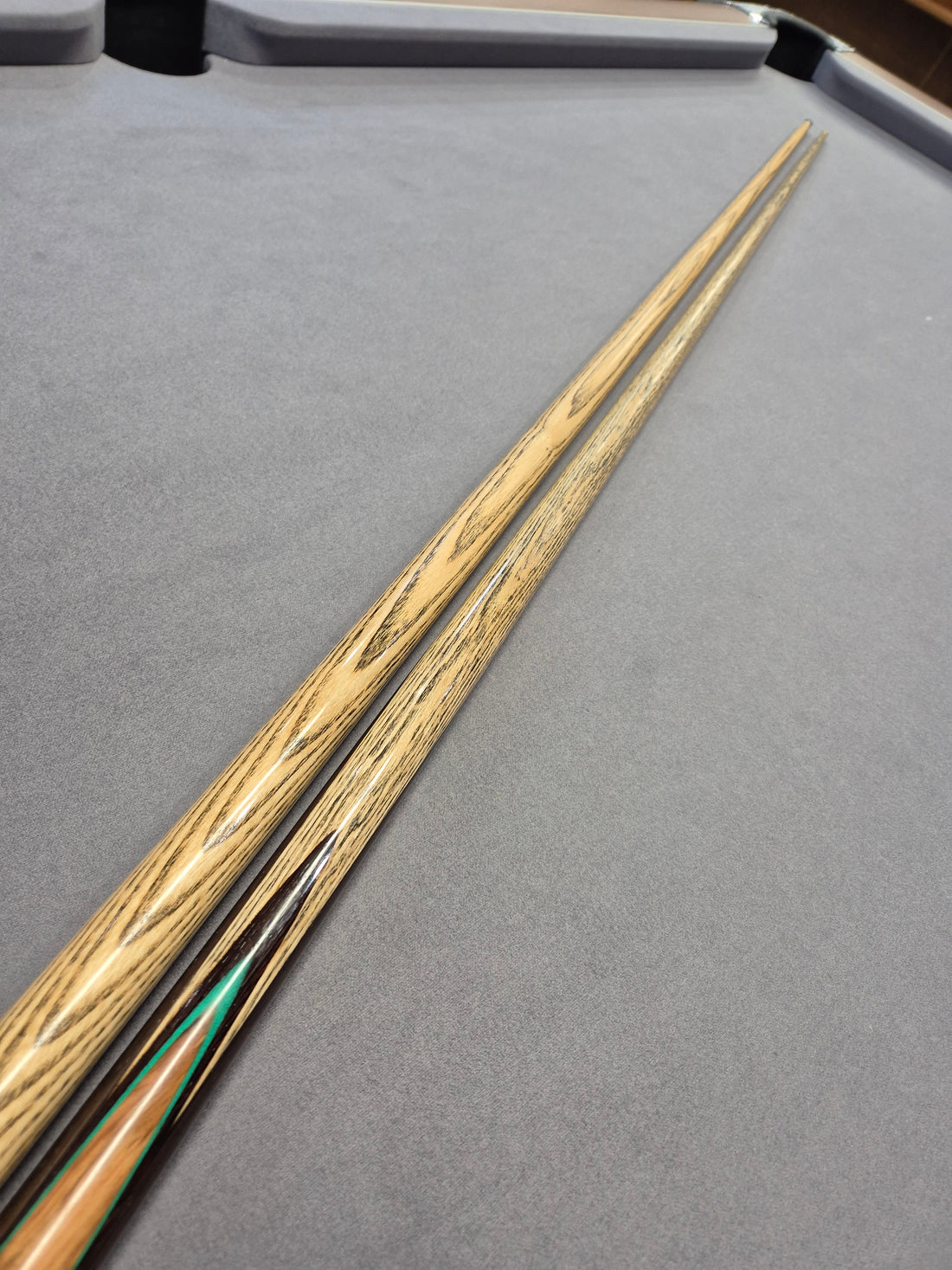 Special - Matching Playing & Break Cue