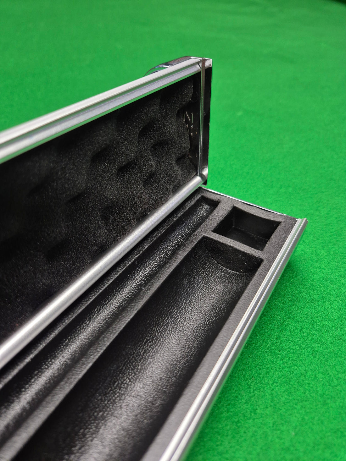 Slimline 1 Piece 2 Slot Aluminium Case