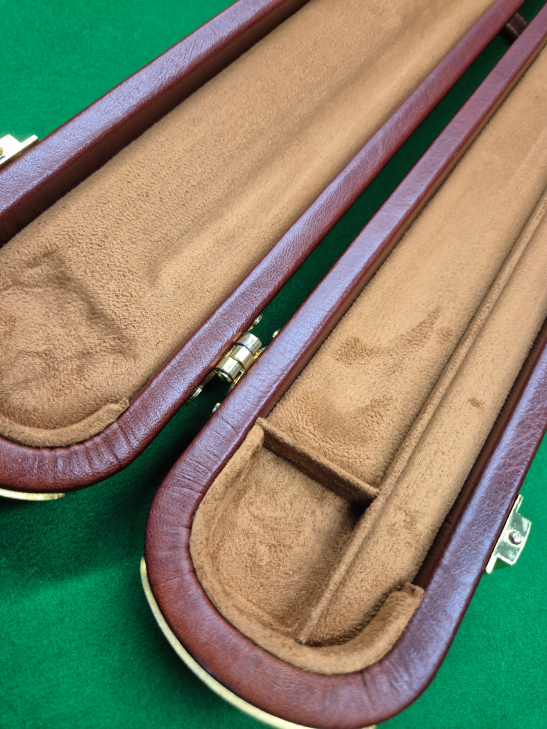 Genuine Leather 1 Piece 2 Slot Case