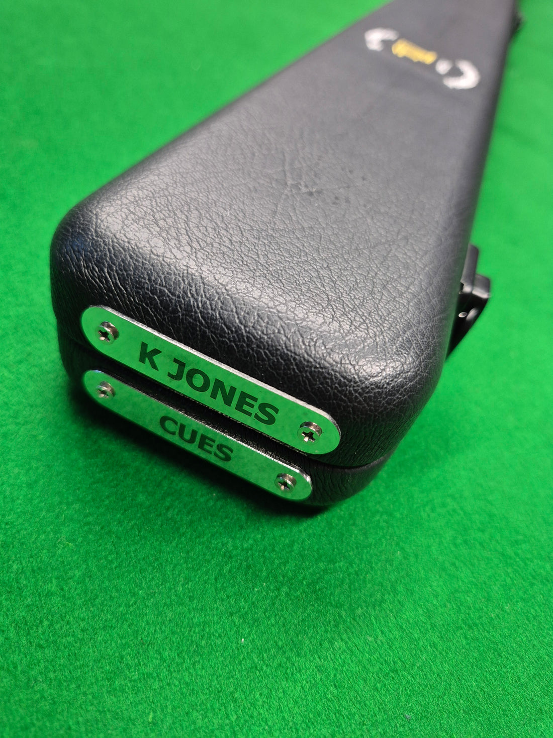 Apex 1 Piece 2 Slot Case
