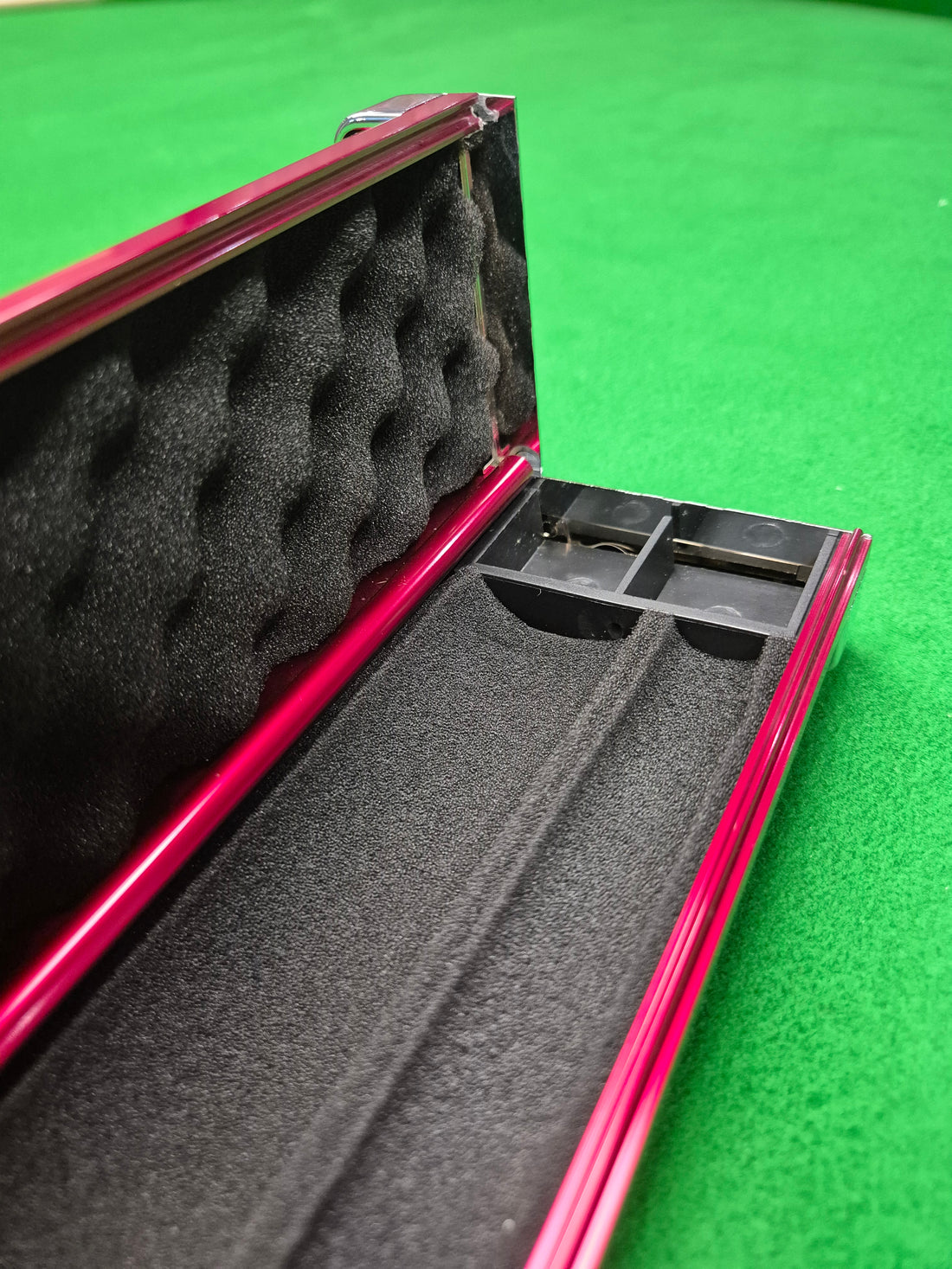 1 Piece 2 Slot Aluminium Case