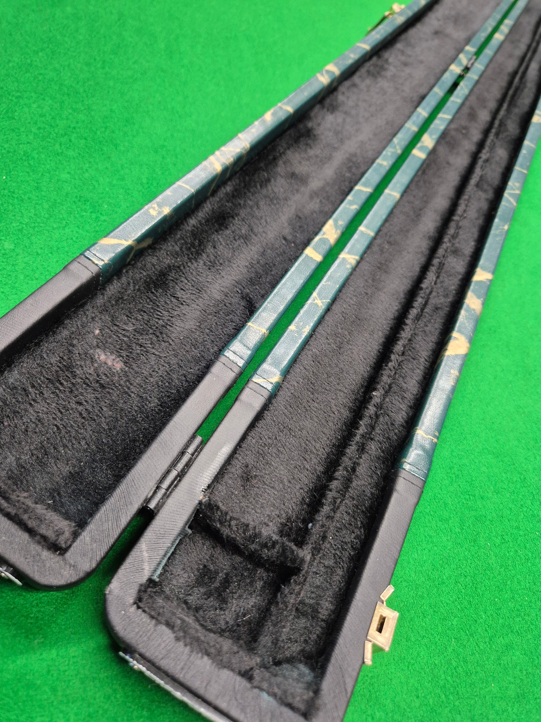 1 Piece 2 Slot Case