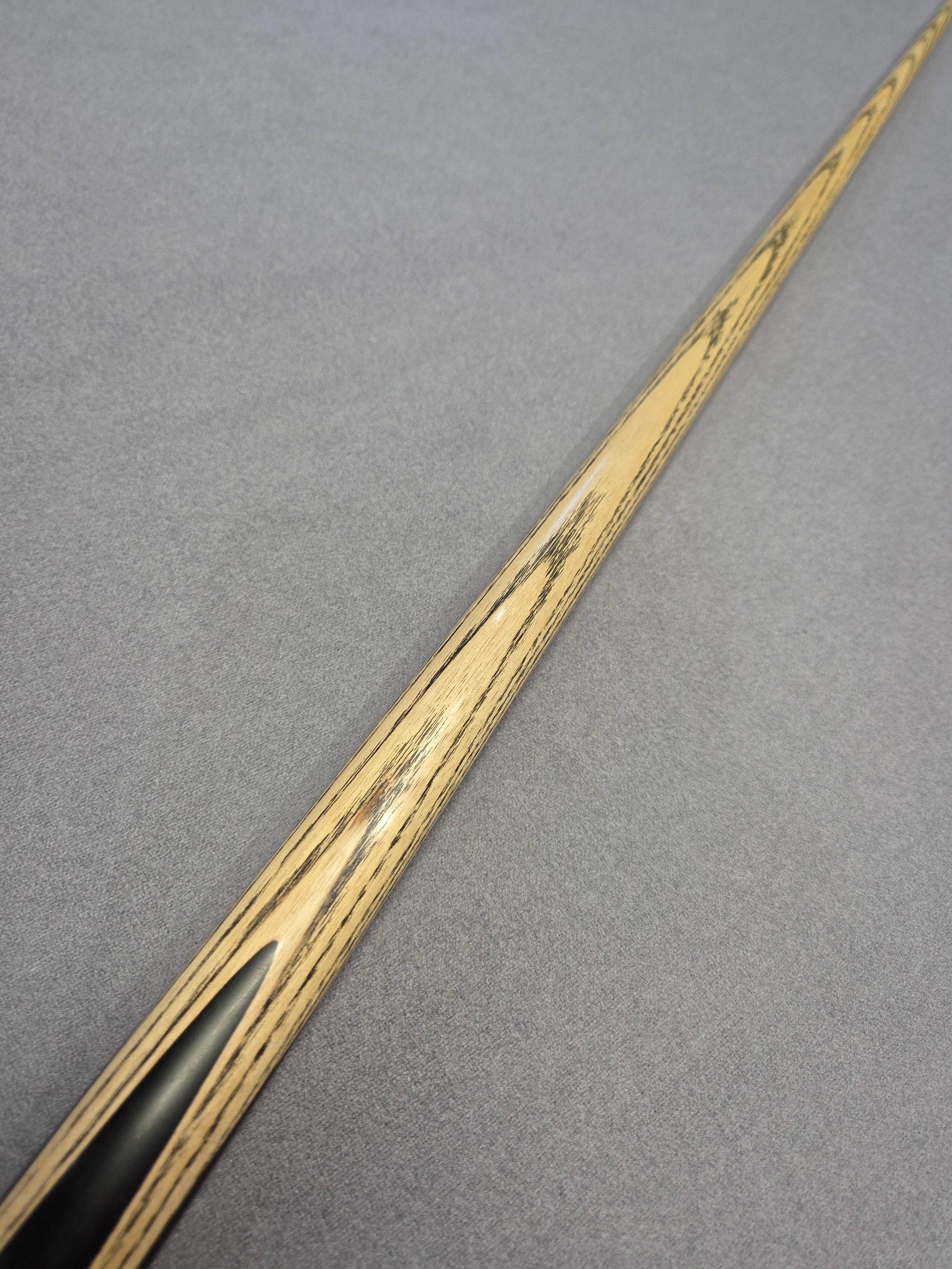 Cue Prodigy Plain Ebony