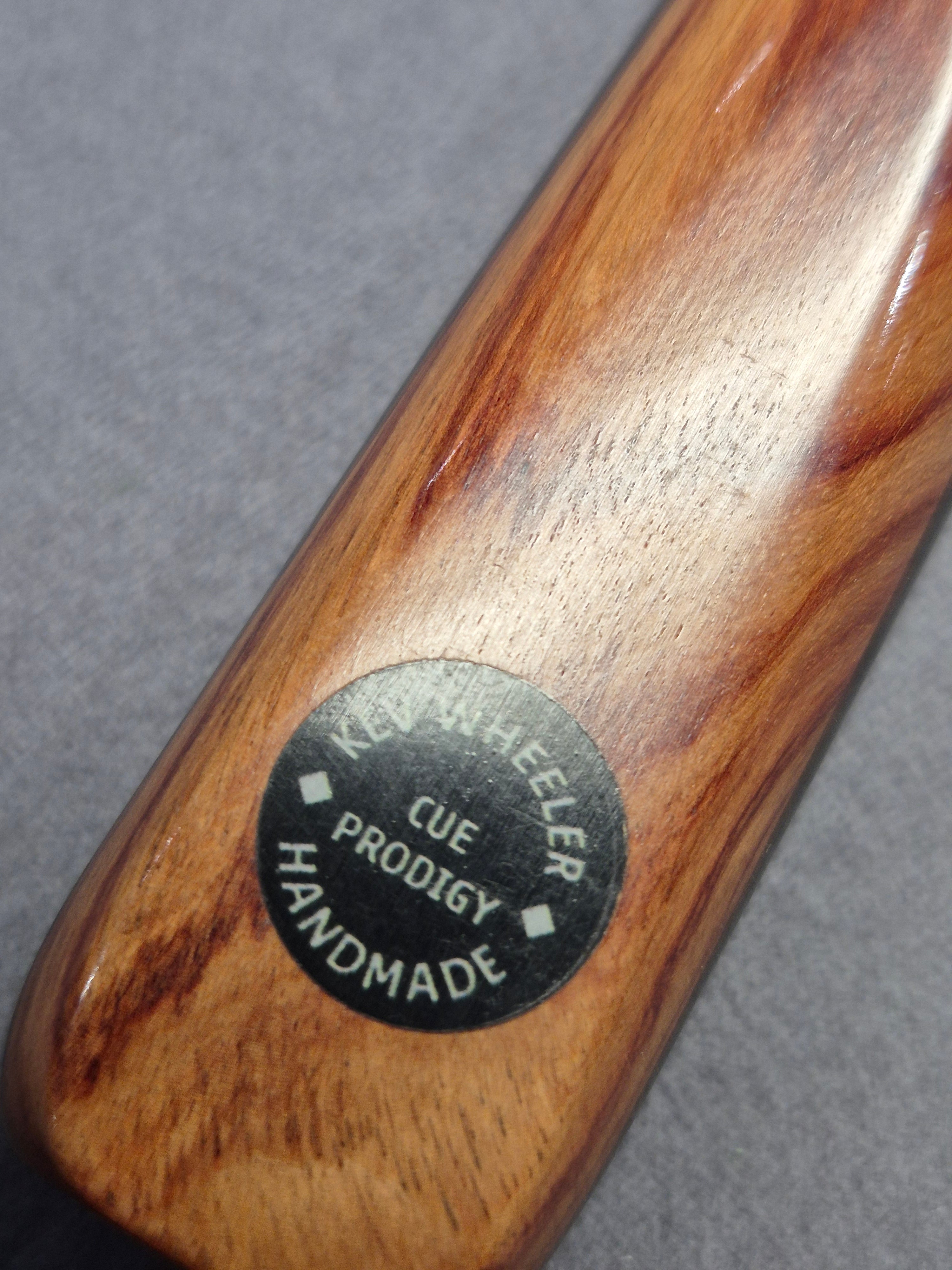 Cue Prodigy Snake & Tulip Ti