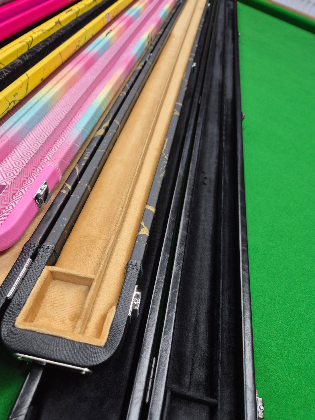 1 Piece 2 Slot Case