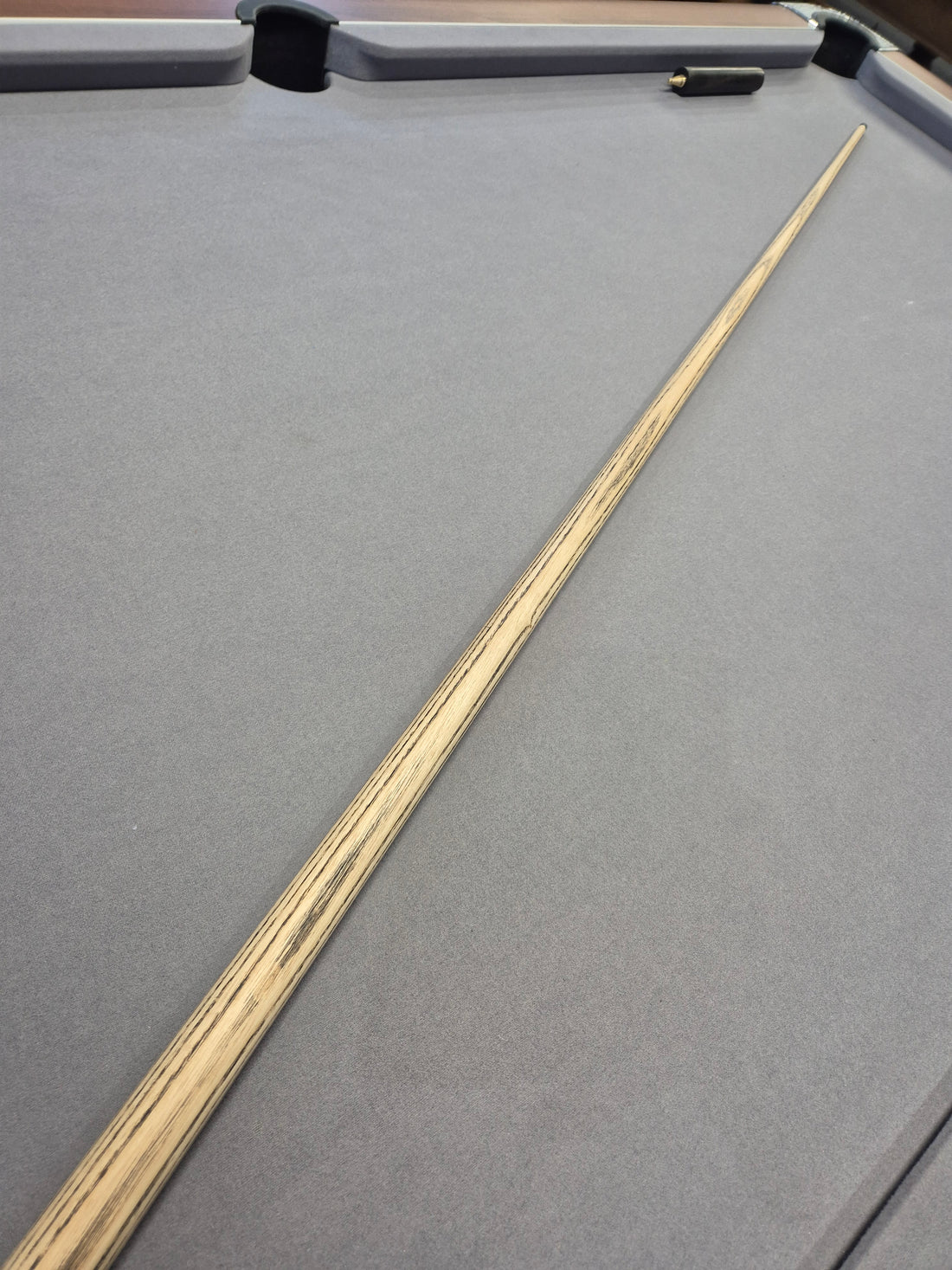 Break Cue SB04