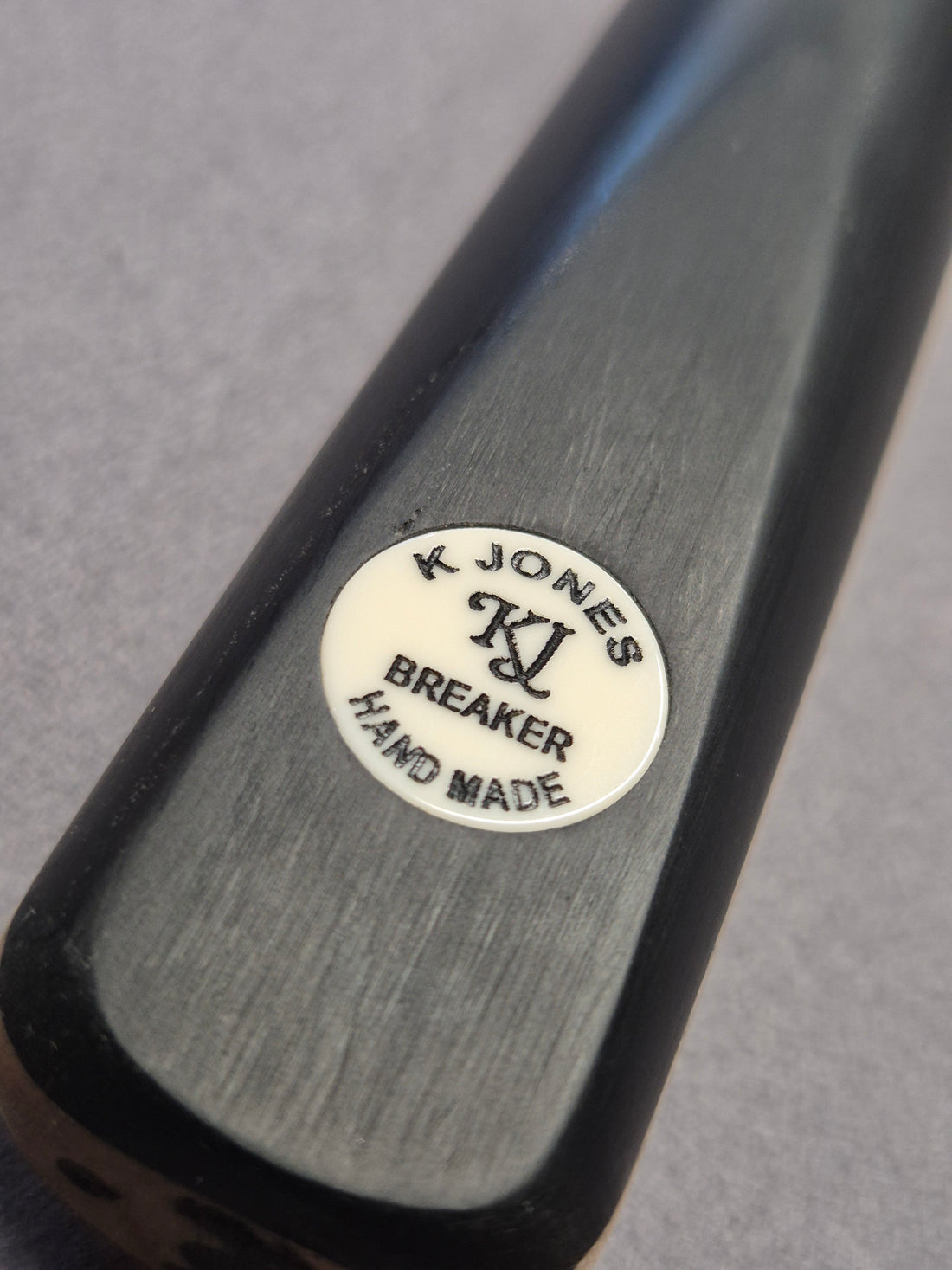 Breaker Break Cue TI B006
