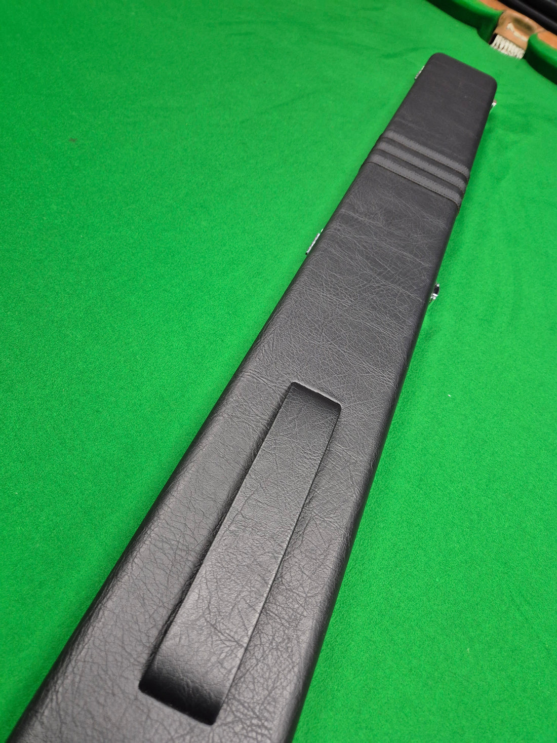 1 Piece 3 Slot Synthetic Leather