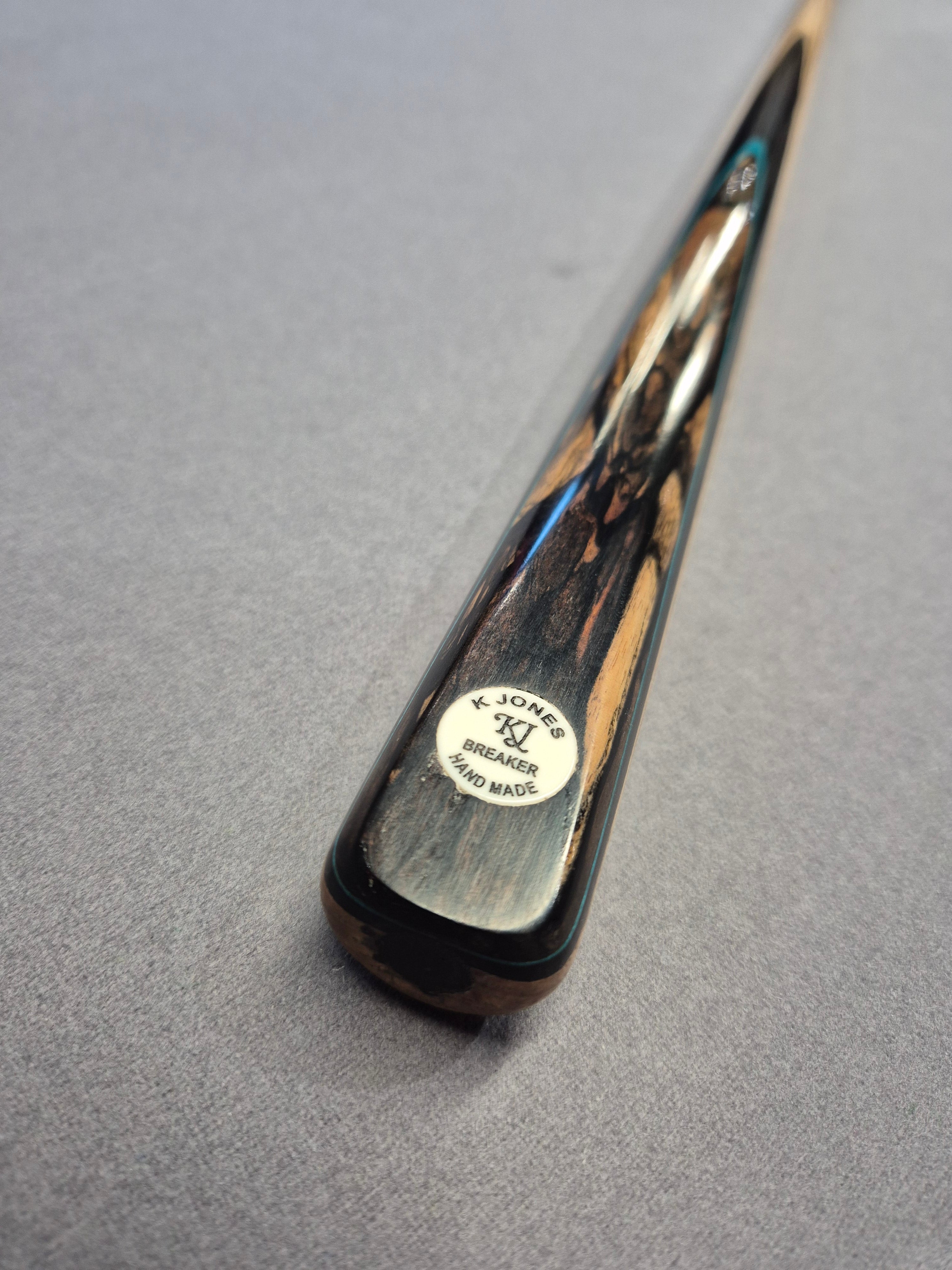 Breaker Break Cue TI B007