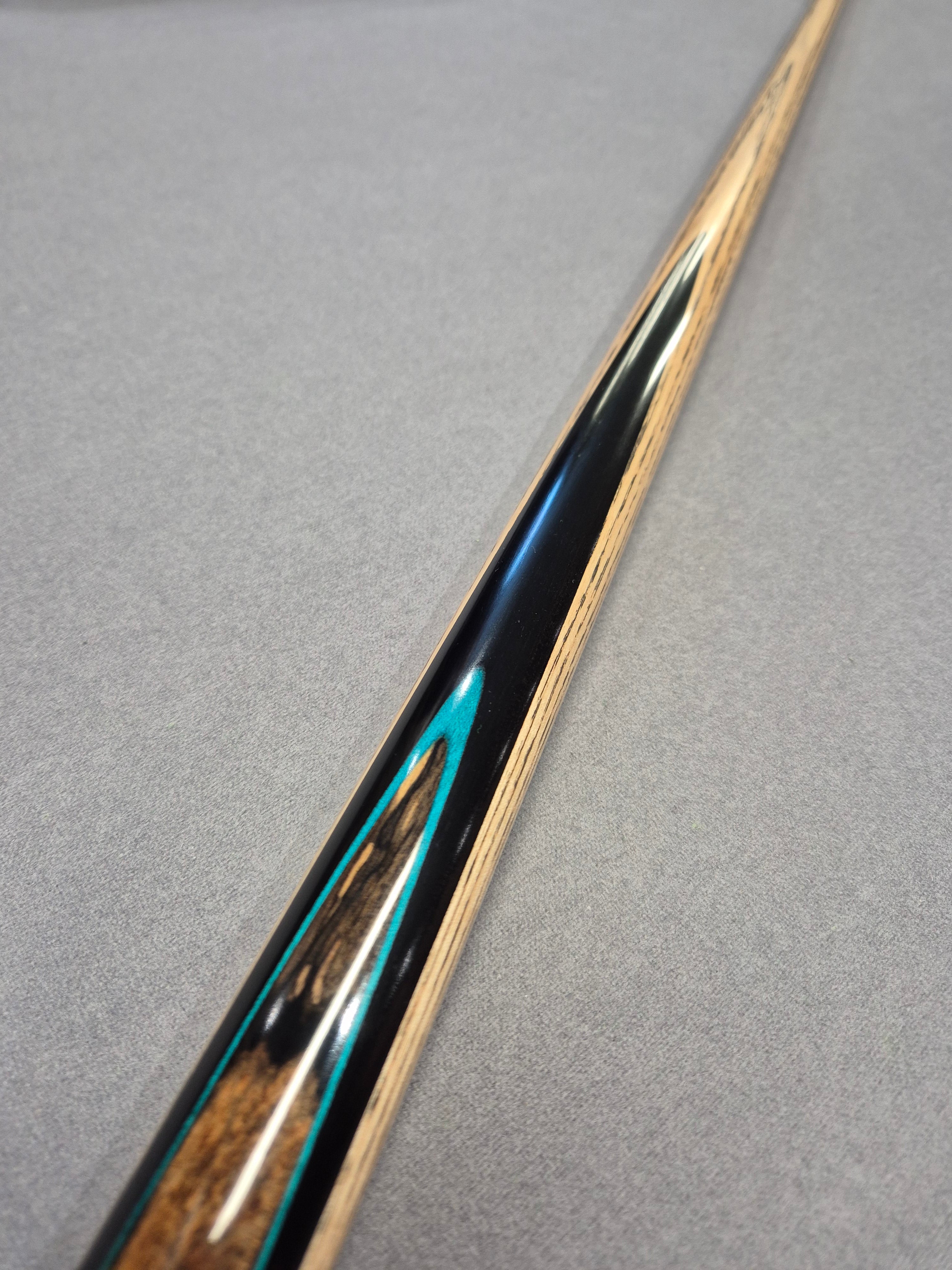 Breaker Break Cue TI B007