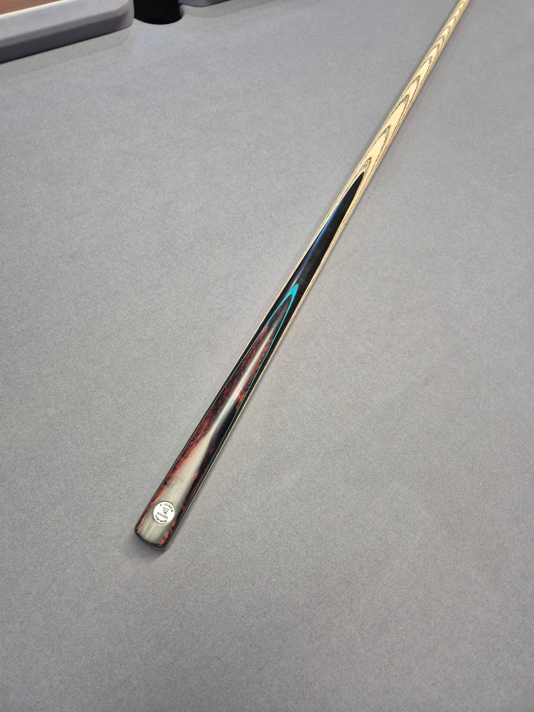 Breaker Break Cue TI B004