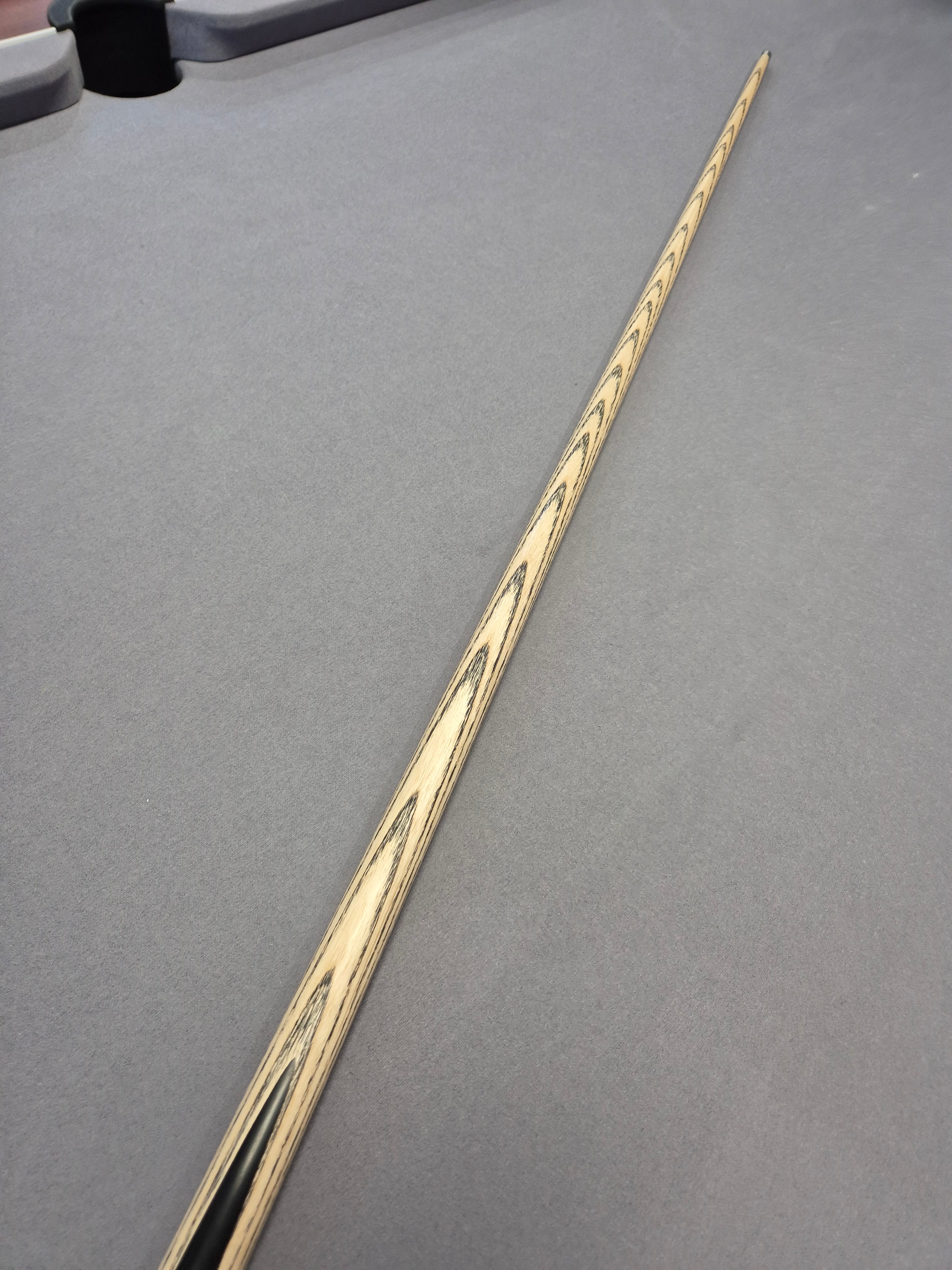 Breaker Break Cue TI B004