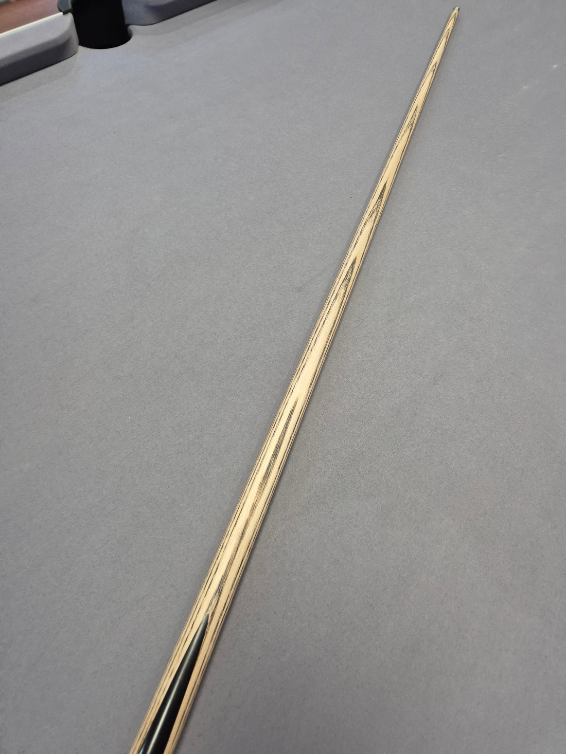 Breaker Break Cue TI B003