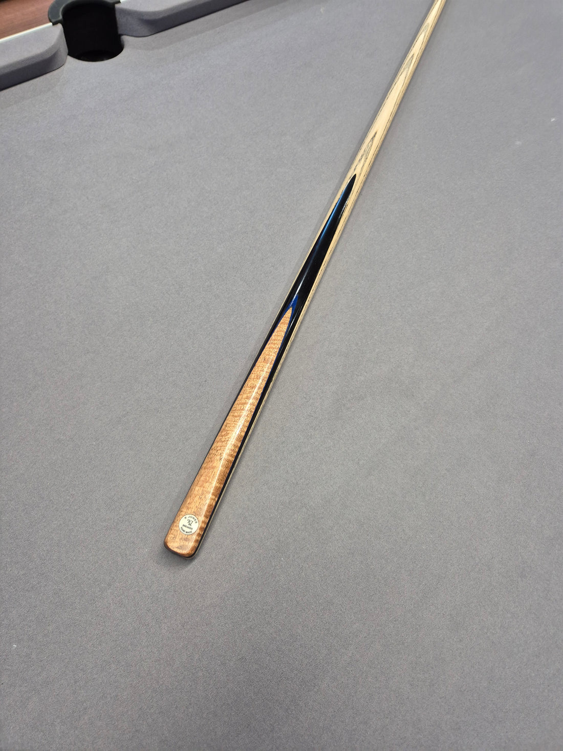 Breaker Break Cue TI B008