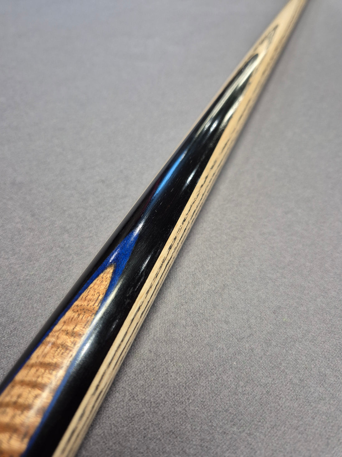 Breaker Break Cue TI B008