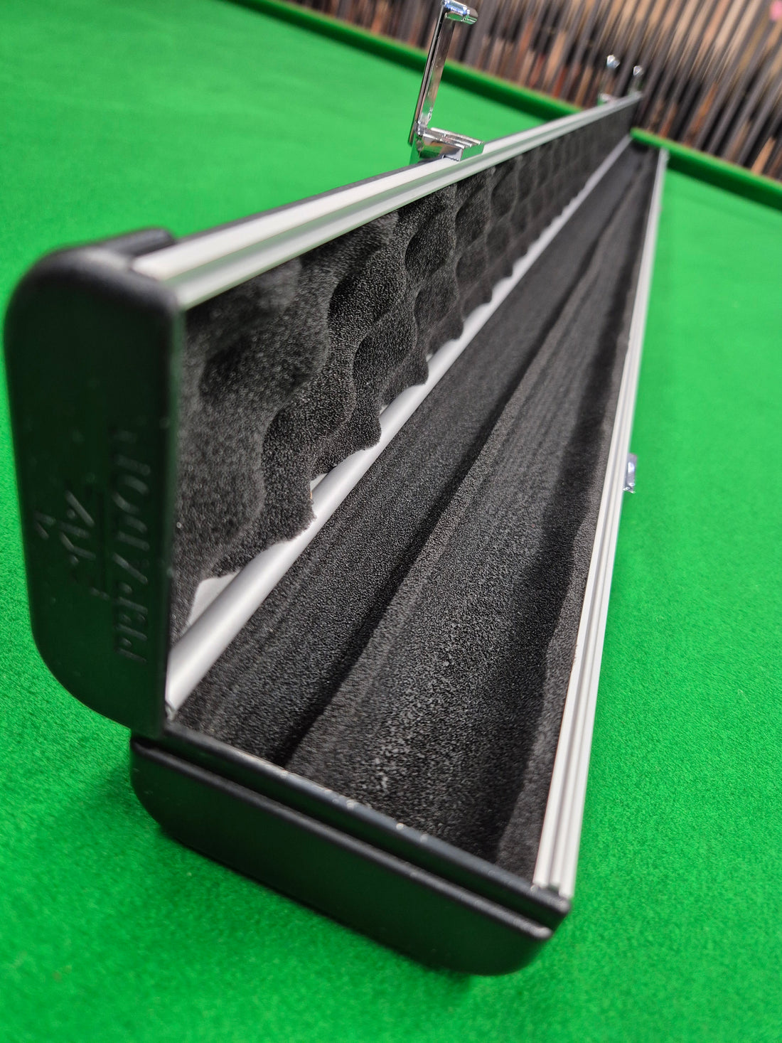 1 Piece 2 Slot Halo Aluminium Red