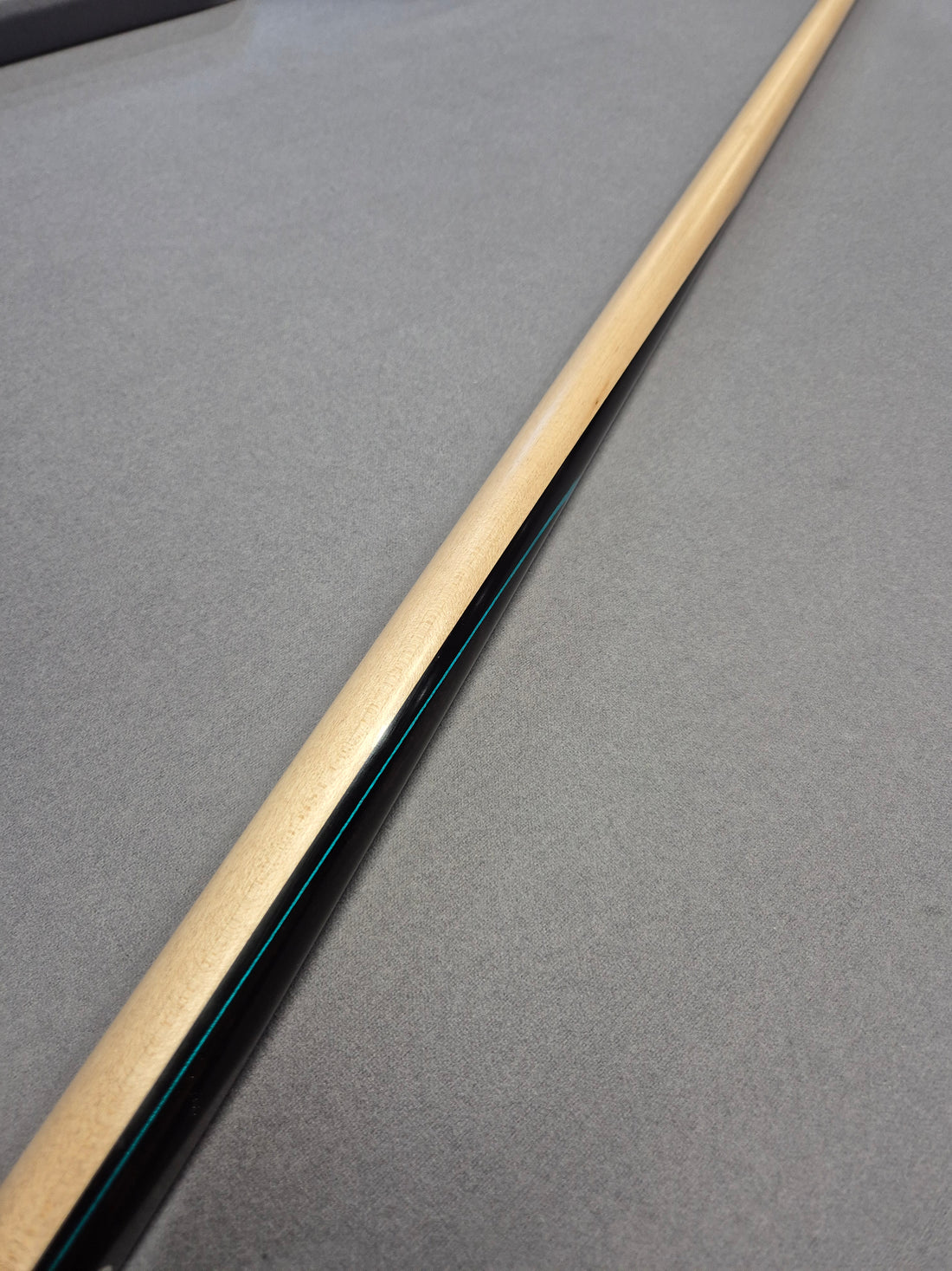 Breaker Break Cue TI B019