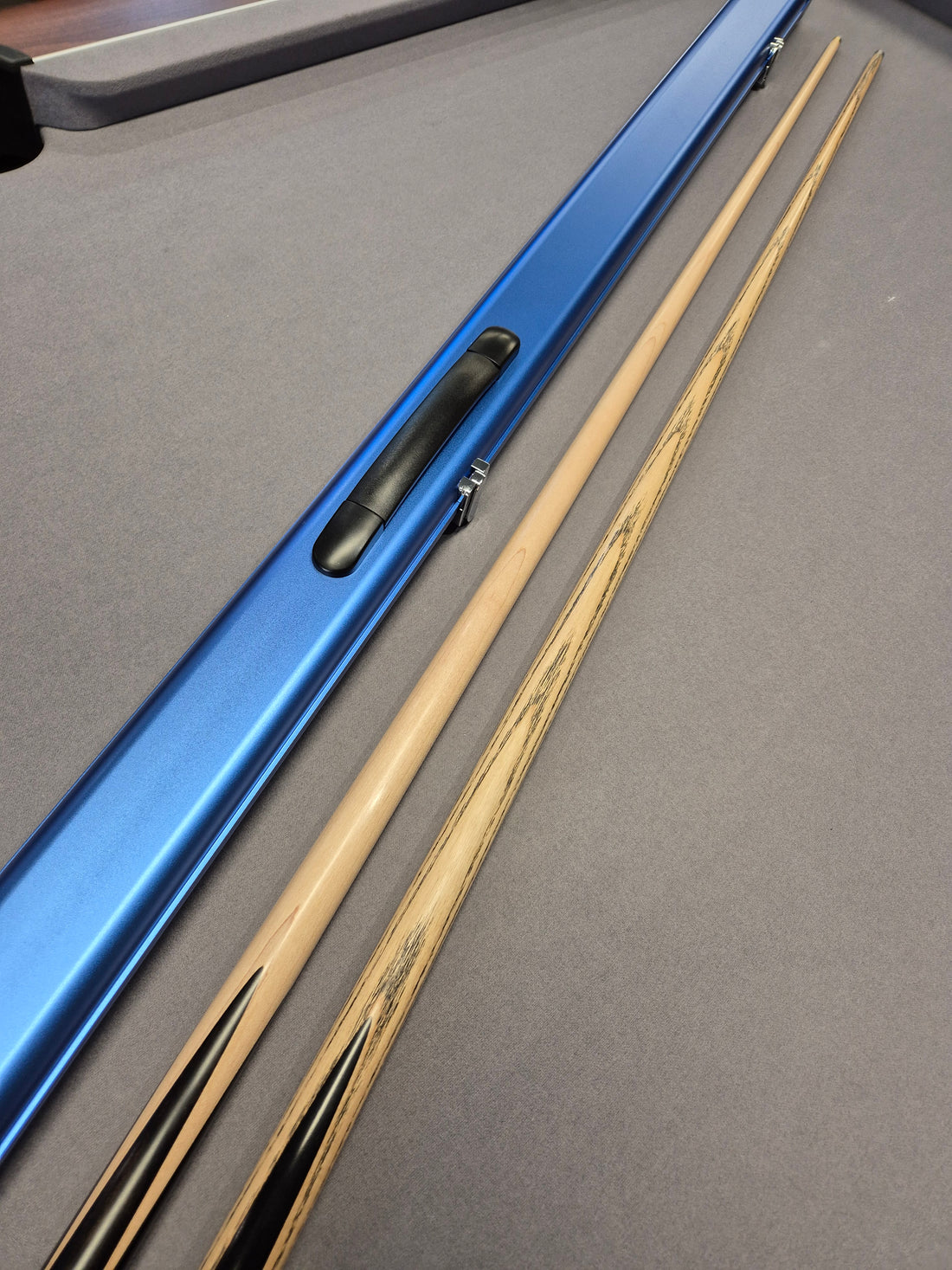 KJ Pool Cue & Break Cue Set with Aluminium Case
