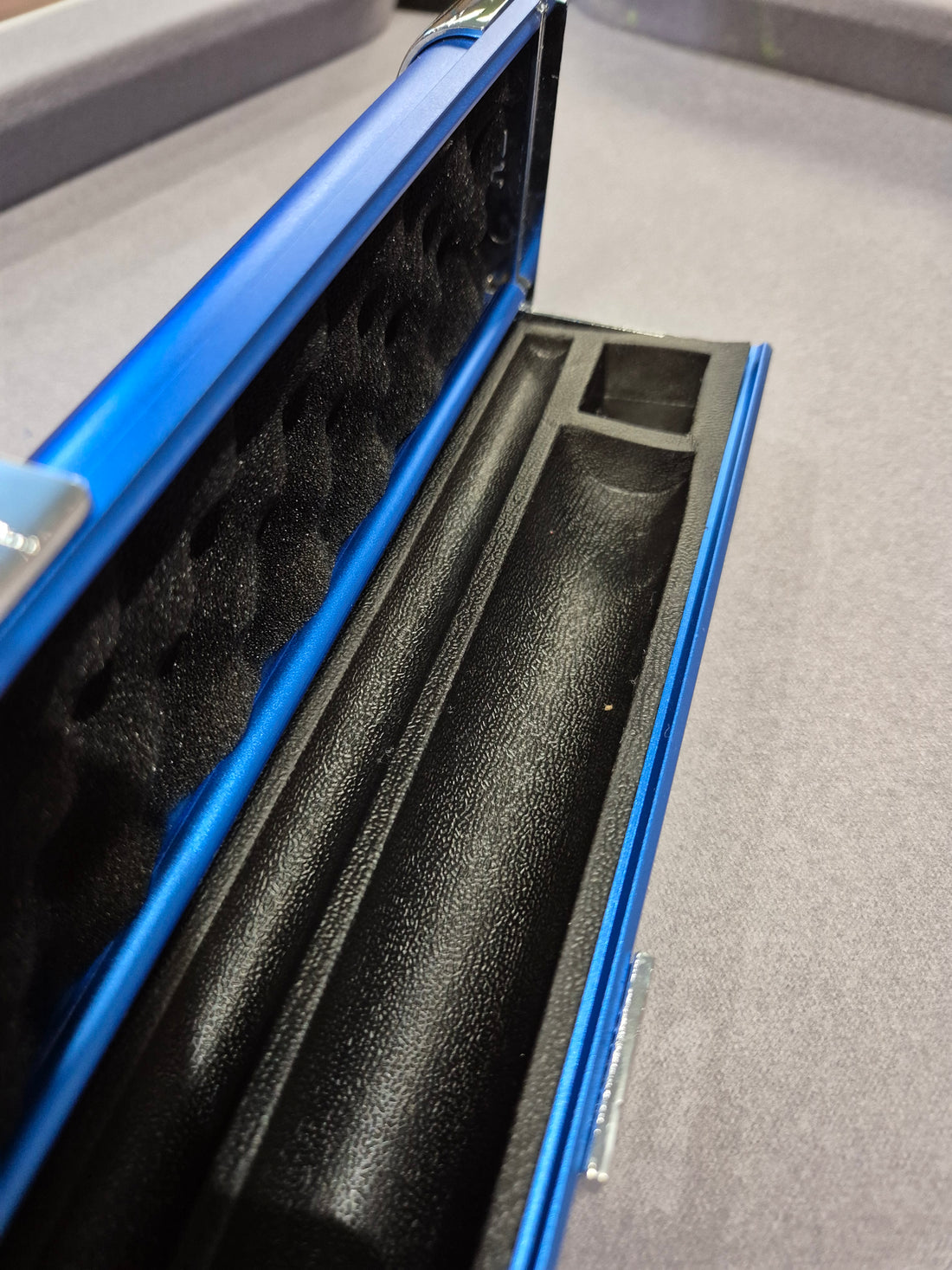 KJ Pool Cue & Break Cue Set with Aluminium Case