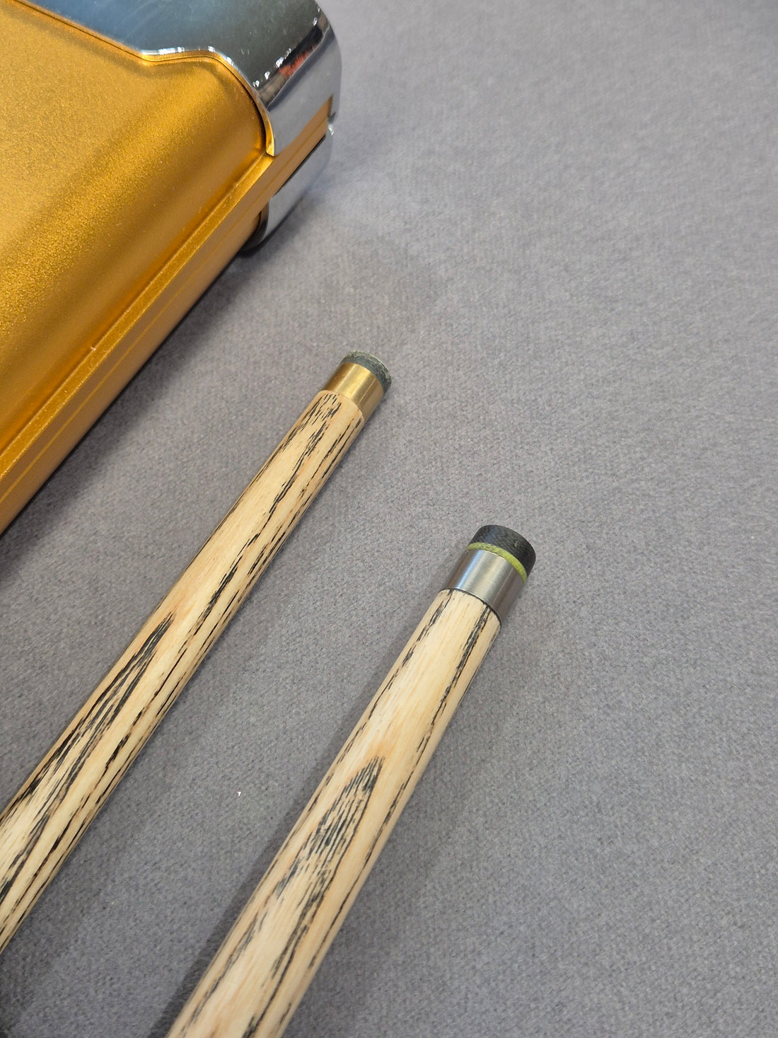 KJ Pool Cue & Break Cue Set with Aluminium Case