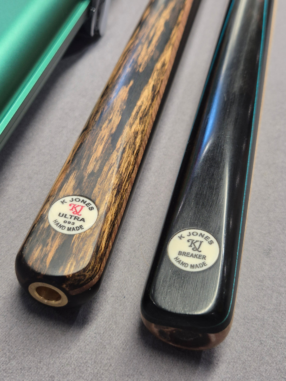 KJ Maple Pool Cue & Break Cue Set with Aluminium Case