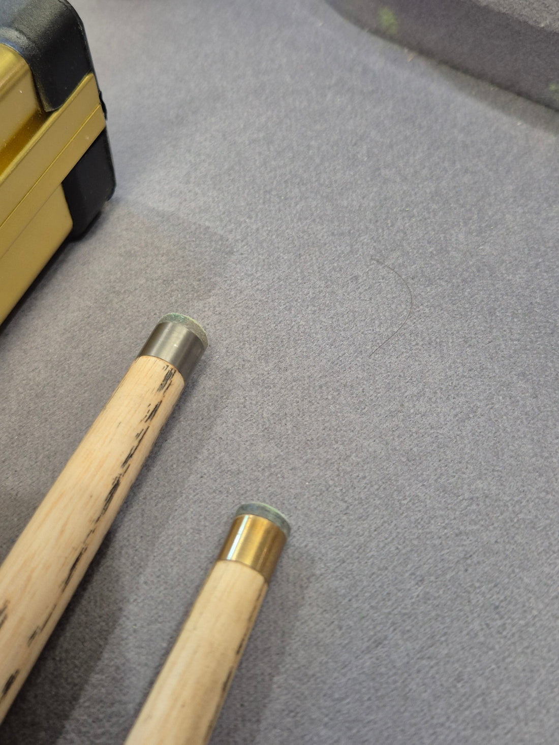 Art Snooker & Pool Cue Set with Case