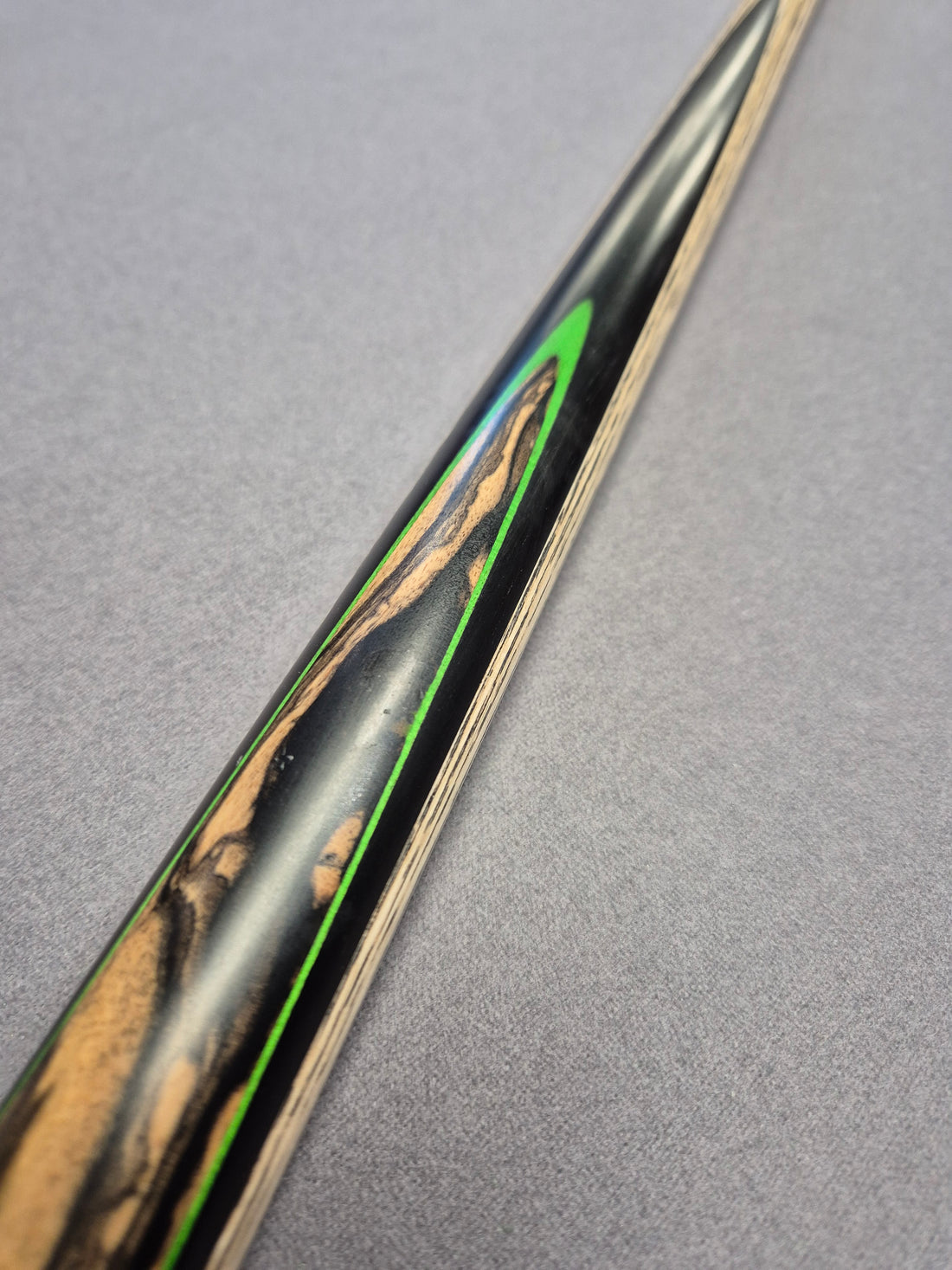 Breaker Break Cue TI B018