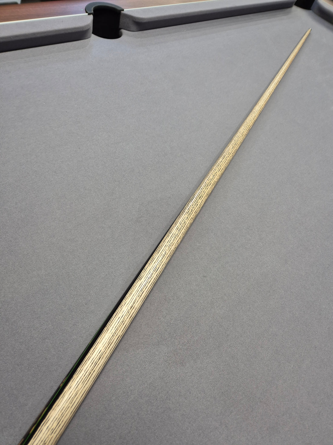 Breaker Break Cue TI B018