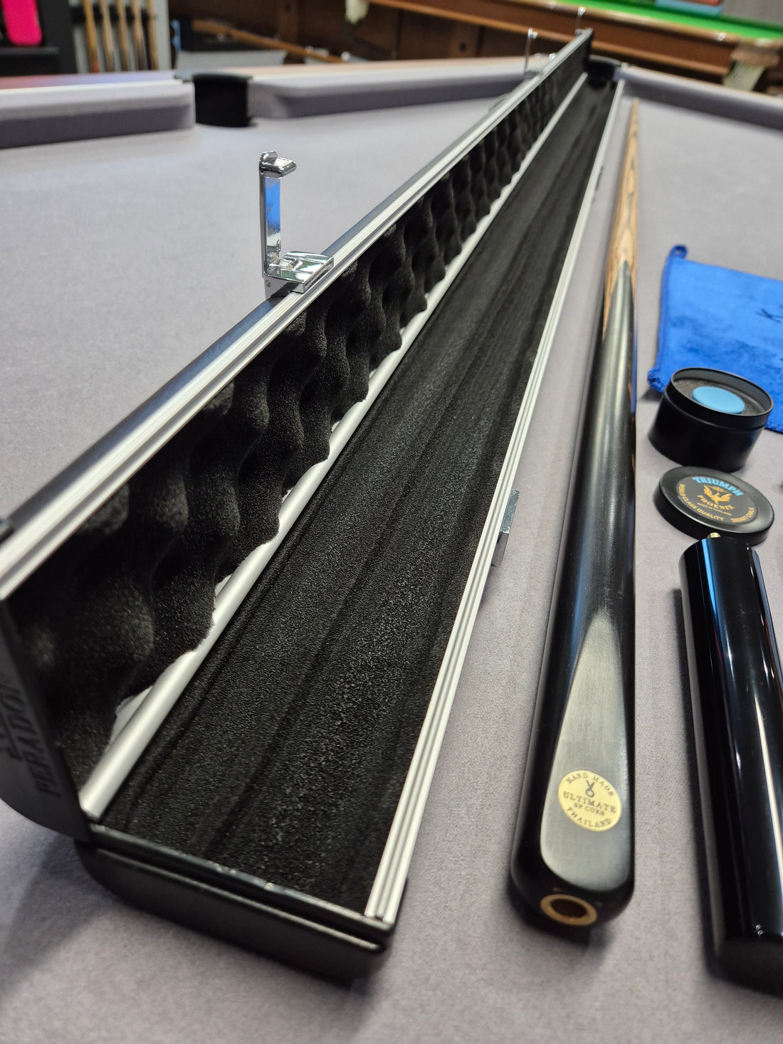 SP Ultimate Cue & Case Set with Accessories