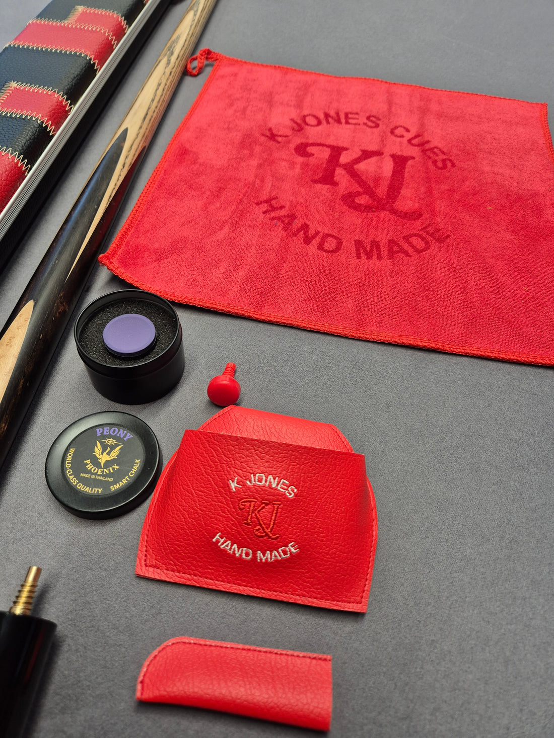 SP Ultimate Cue & Case Set with Accessories