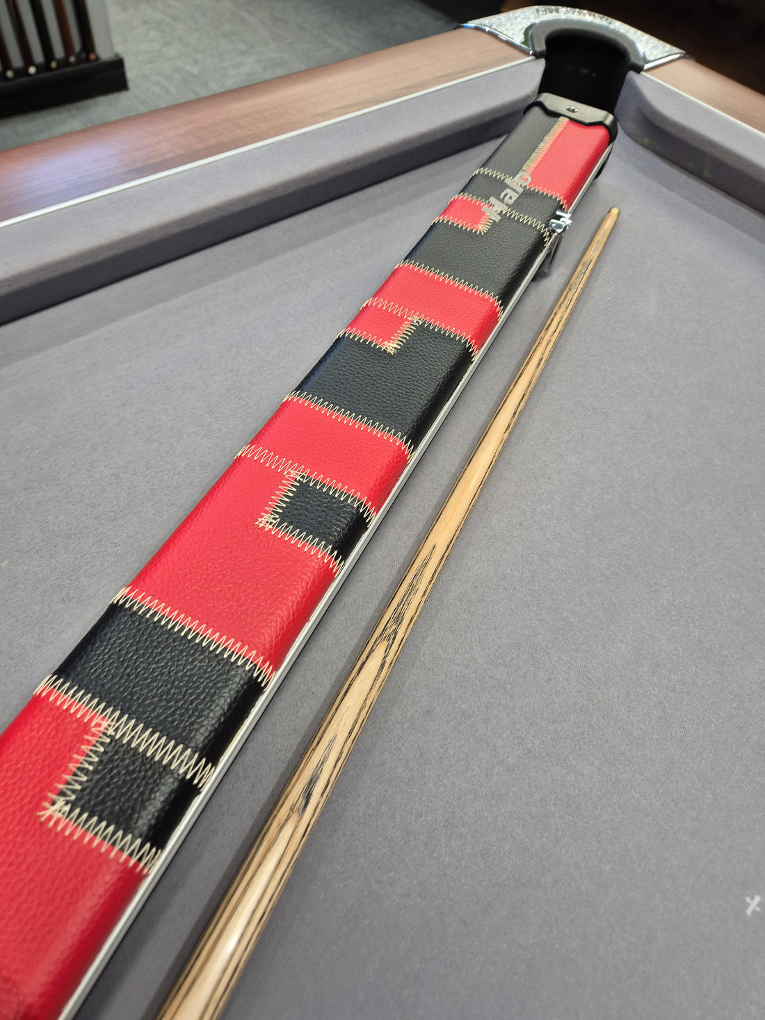 SP Ultimate Cue & Case Set with Accessories