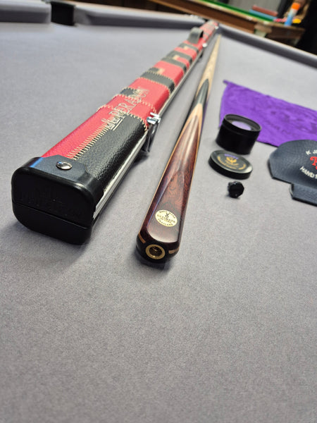 SP Ultimate Cue & Case Set with Accessories