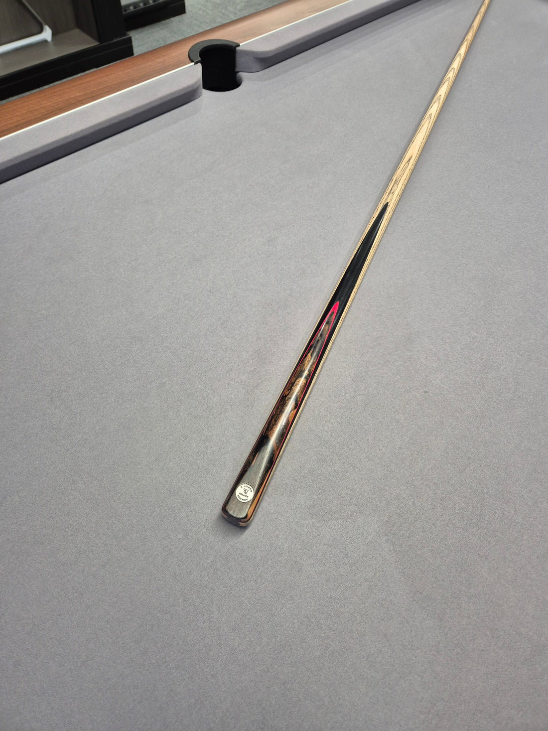Breaker Break Cue TI B028