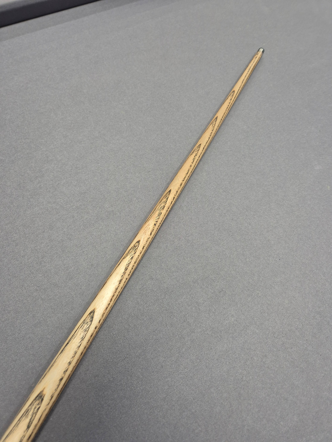 Breaker Break Cue TI B028