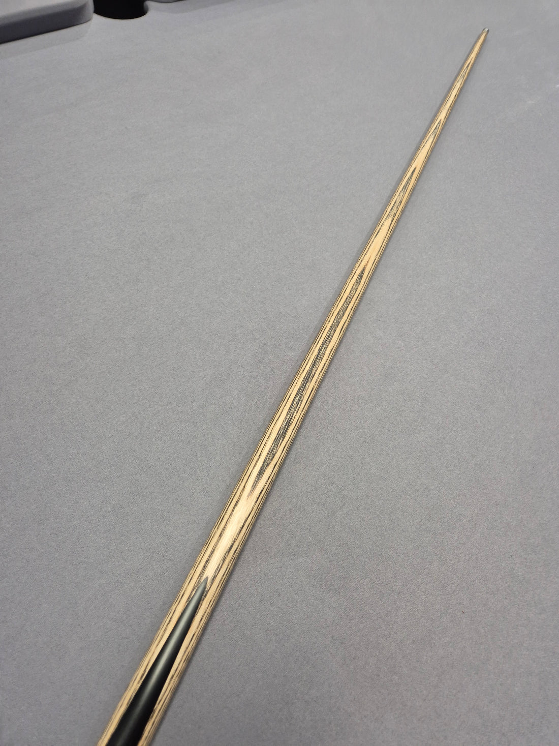 Breaker Break Cue TI B021