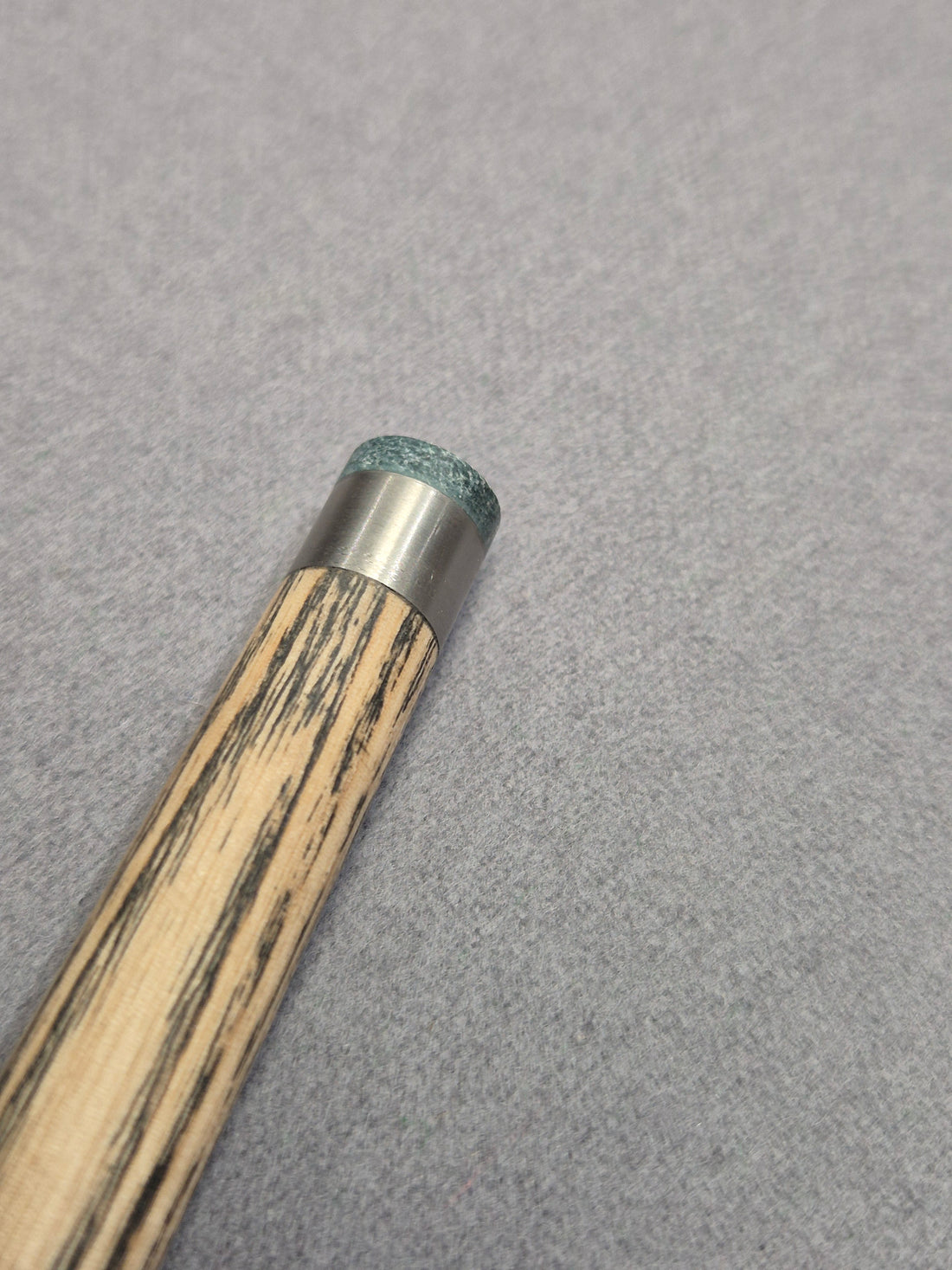 Breaker Break Cue TI B021