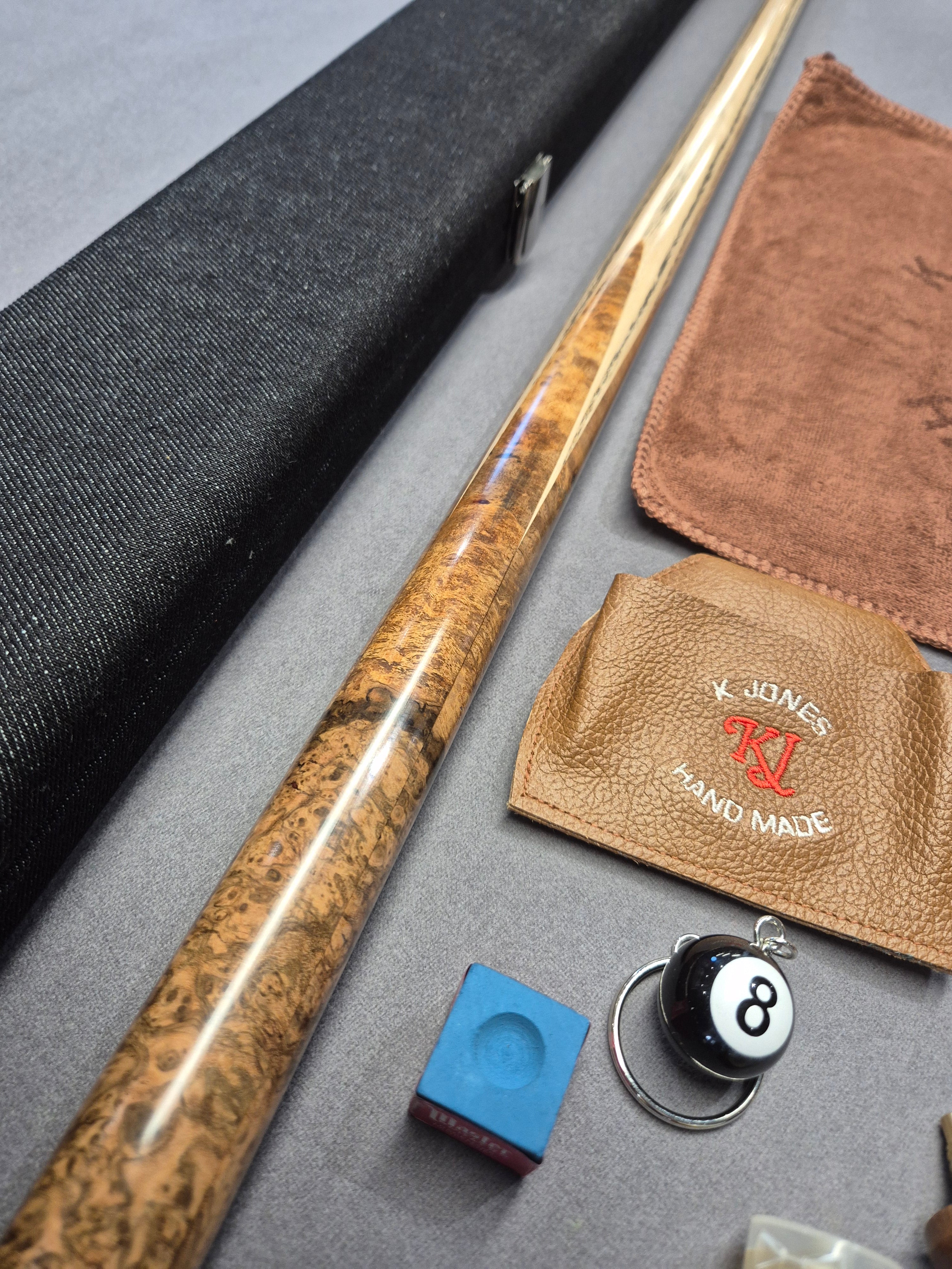 Maximus Premium Cue & Case Set with Accessories