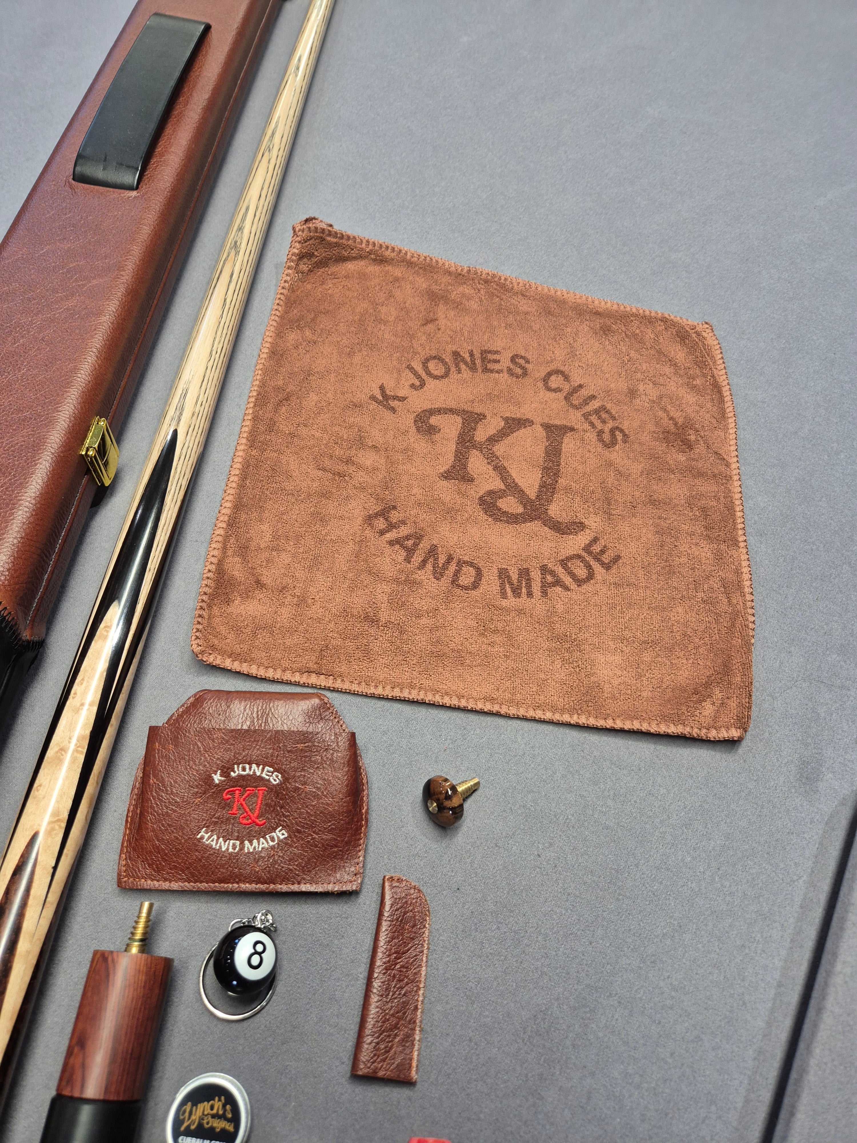 Maximus Ultimate Cue & Genuine Leather Case Set with Accessories