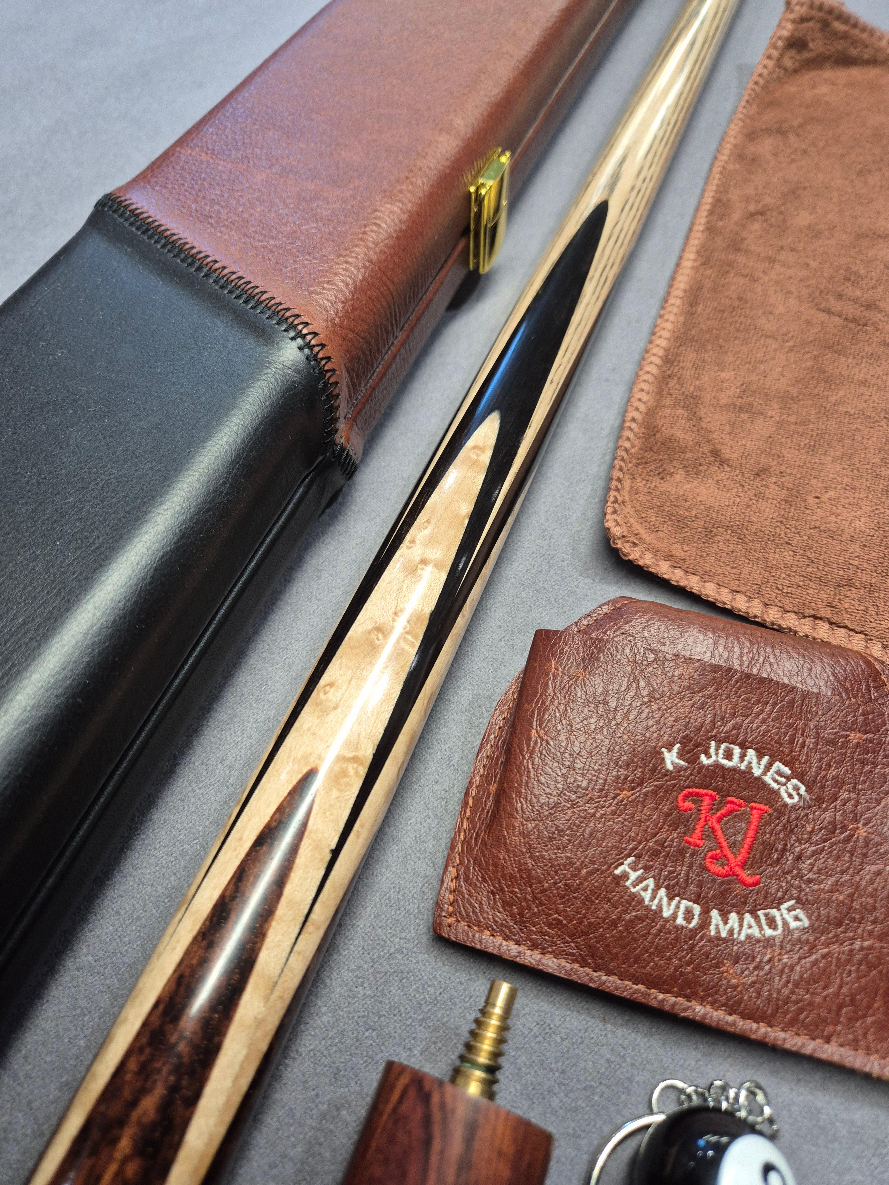 Maximus Ultimate Cue & Genuine Leather Case Set with Accessories