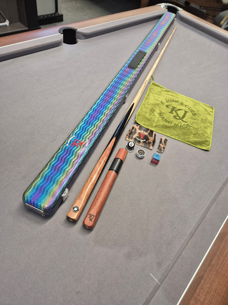 Maximus Legend Plus Cue & Case Set with Accessories