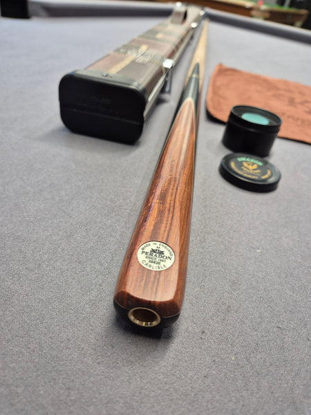 Peradon Carlisle Cue & Halo Case Set with Accessories