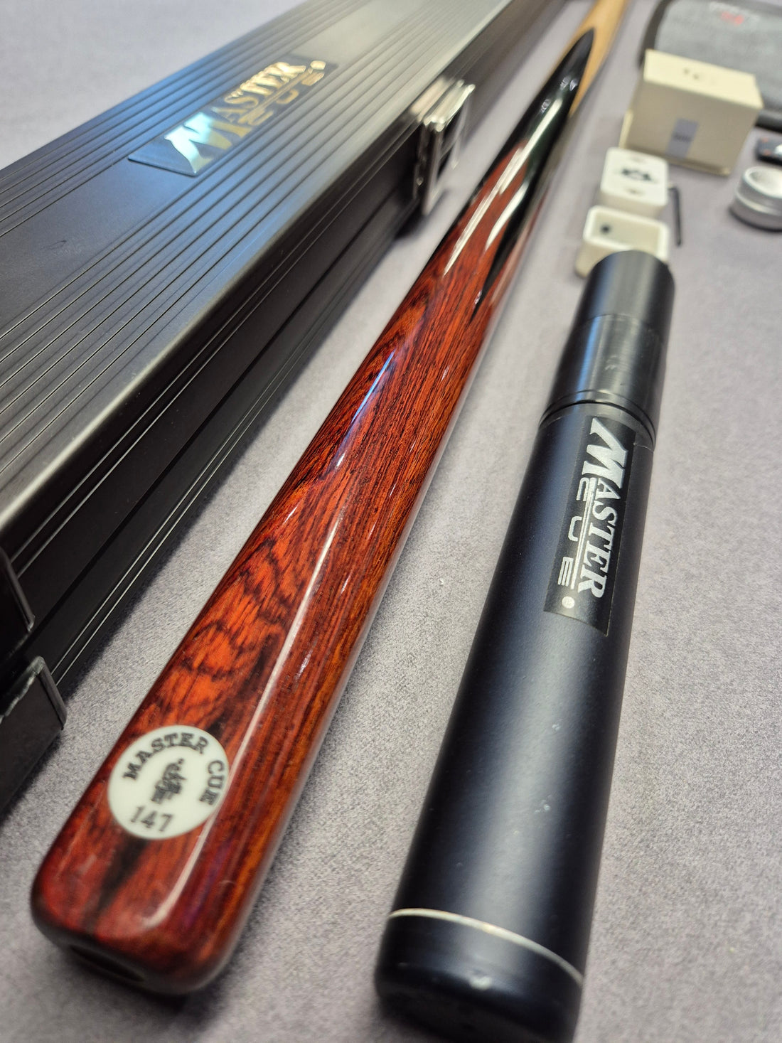 Master Cue, Cue & Case Set with Accessories