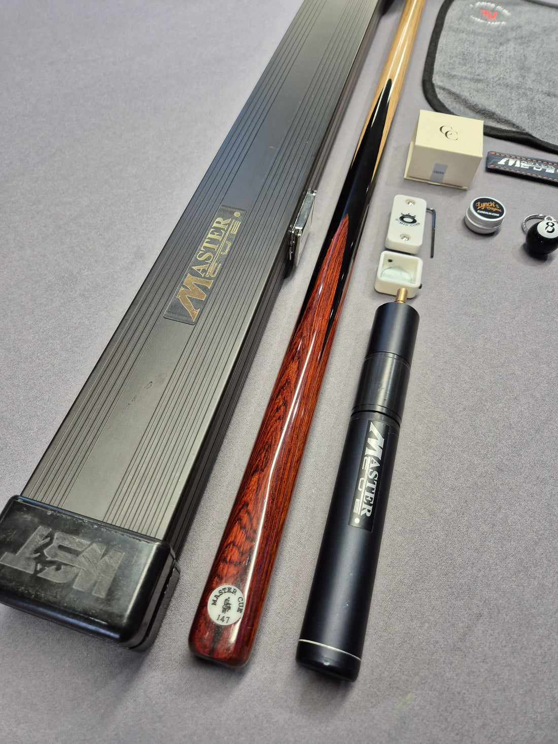 Master Cue, Cue & Case Set with Accessories