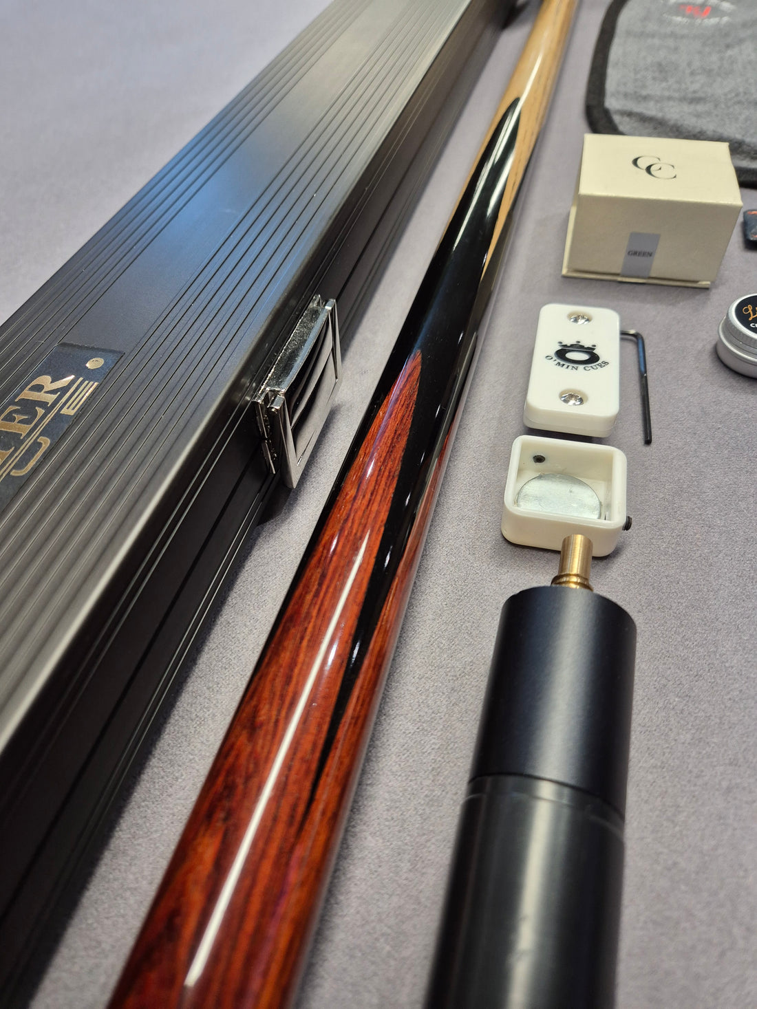Master Cue, Cue & Case Set with Accessories