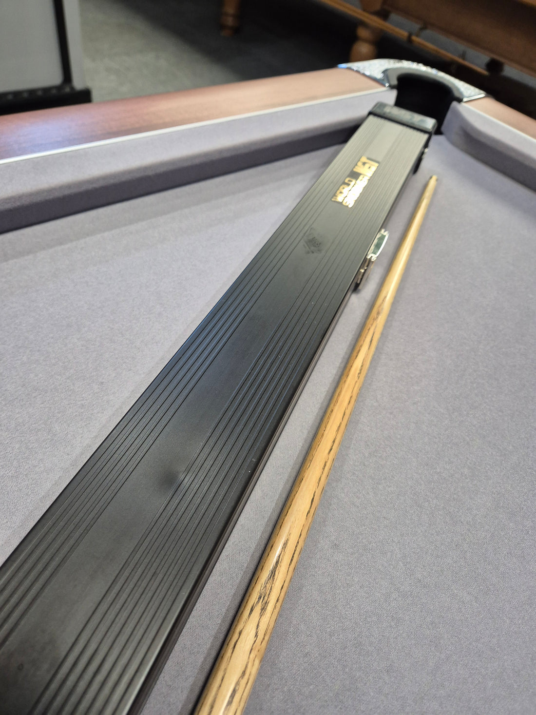 Master Cue, Cue & Case Set with Accessories