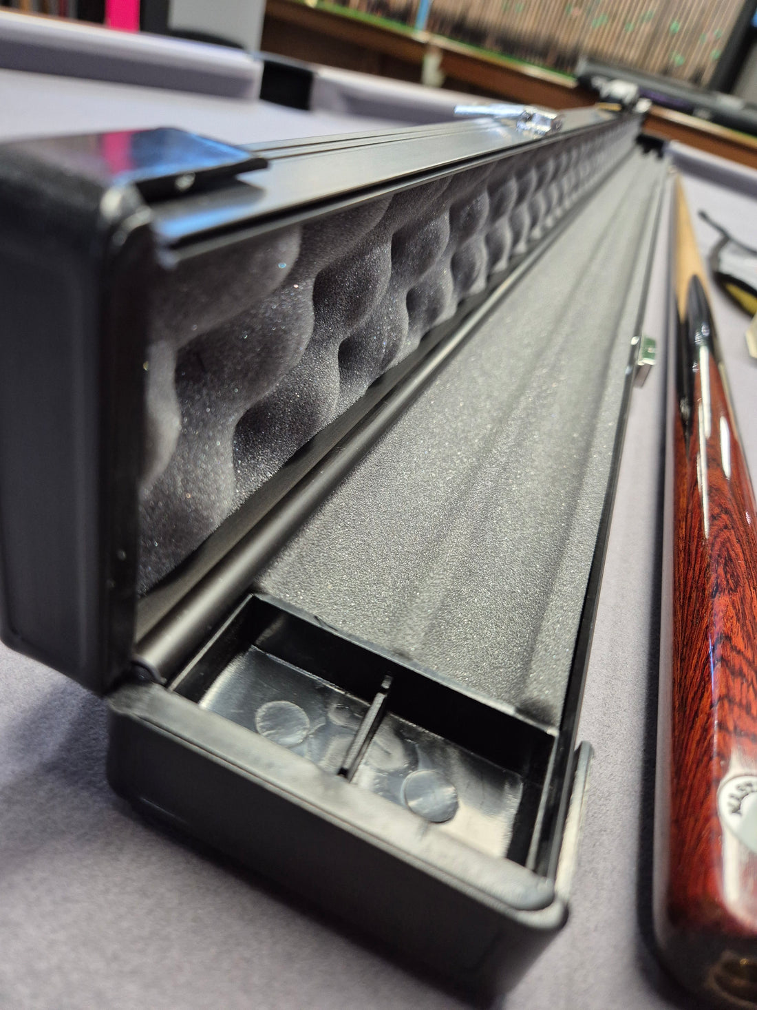 Master Cue, Cue & Case Set with Accessories